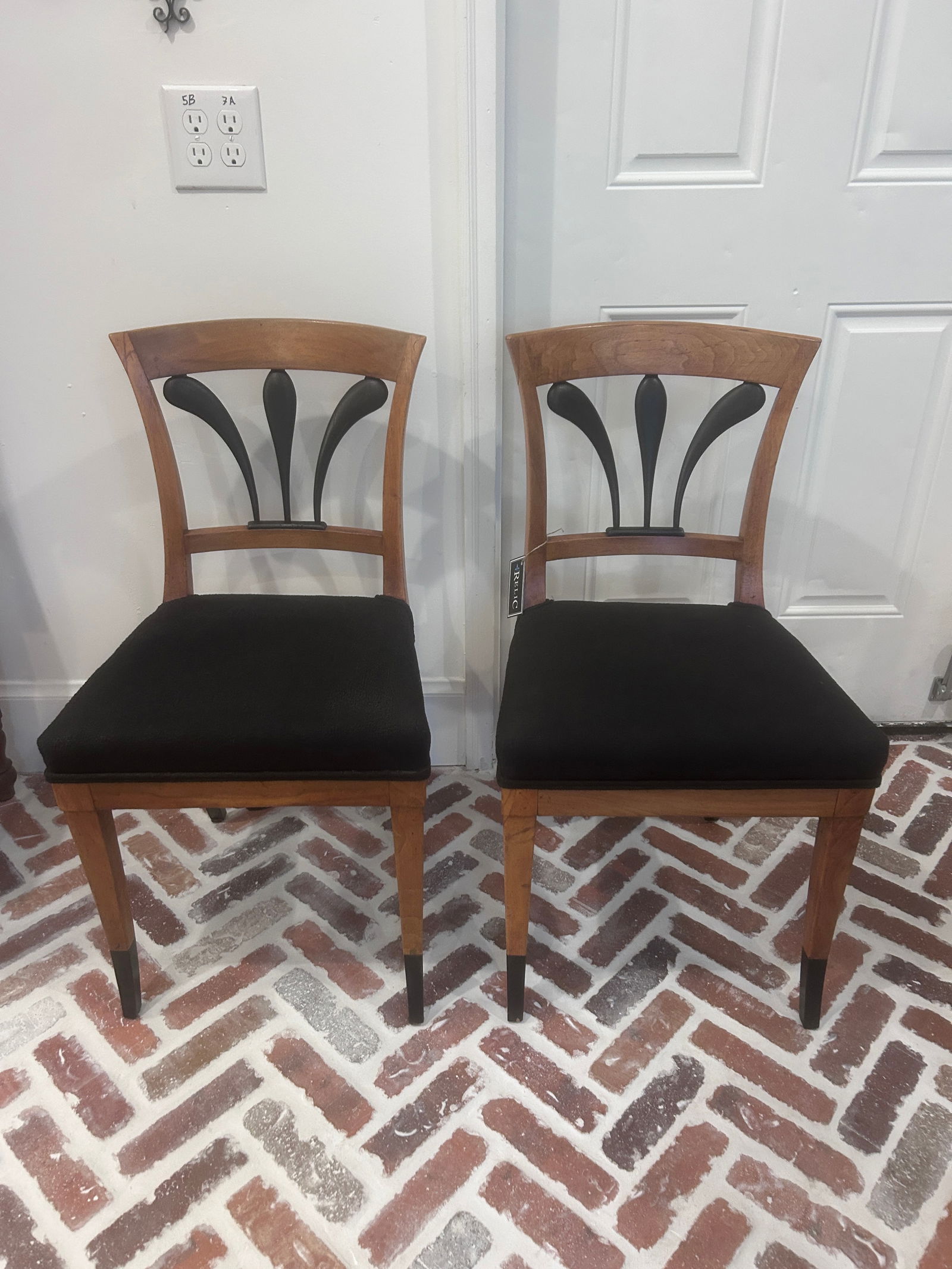 Antique Biedermeier Style Side Chairs, a Pair - 11
