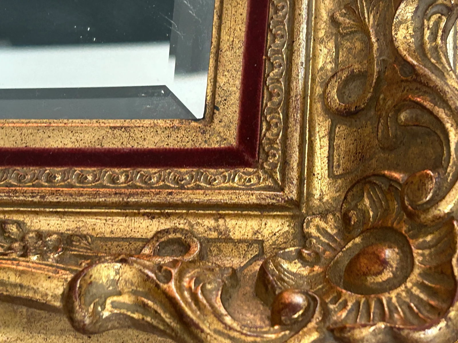 Vintage La Barge Rectangular Wall Mirror in Ornate Giltwood Frame - 6