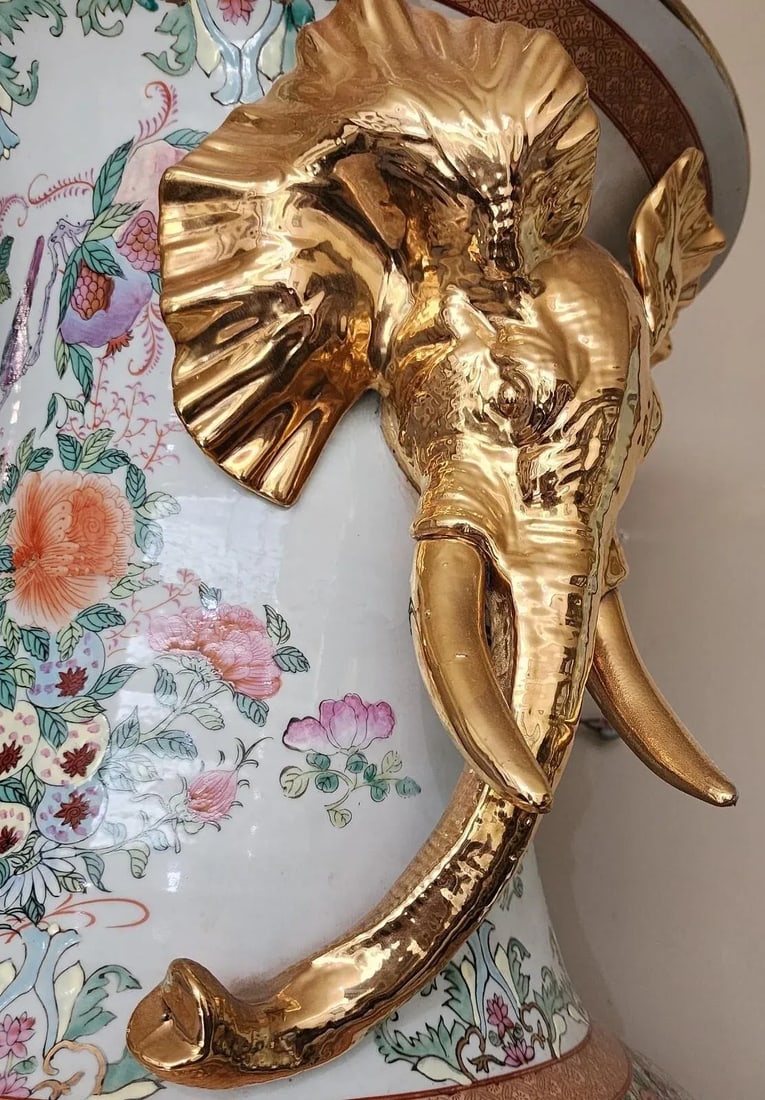 Pair of Monumental Mid-20th Century Chinese Famille Rose Palace Vases - 12