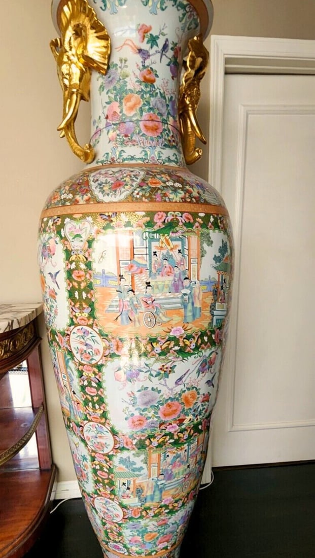 Pair of Monumental Mid-20th Century Chinese Famille Rose Palace Vases - 3