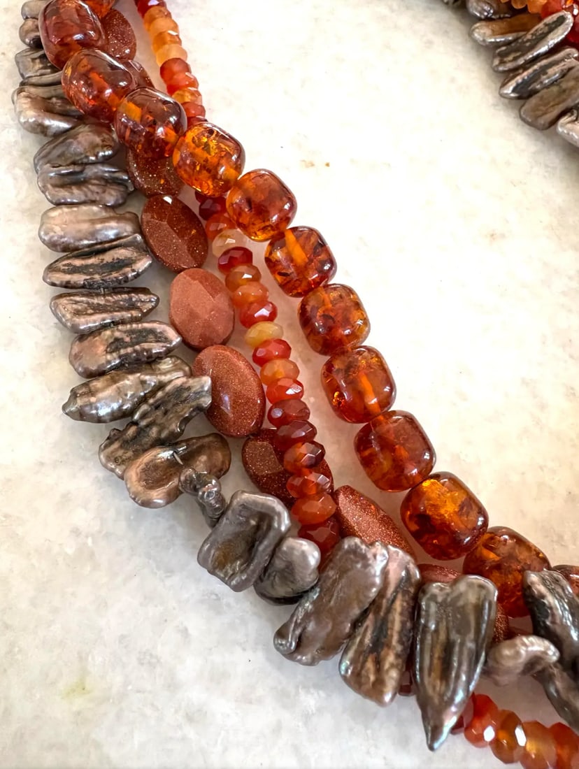 Vintage Multi-Strand Freshwater Pearl, Carnelian Amber, and Goldtone Beaded Necklace - 2