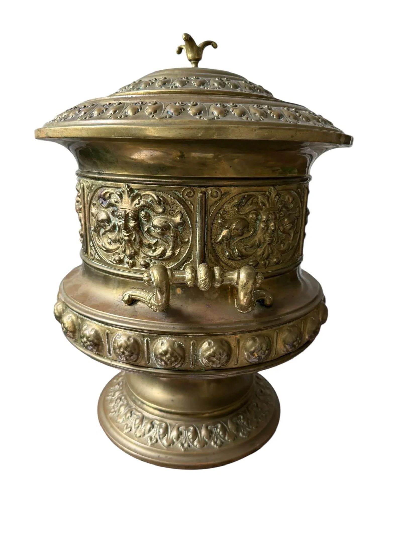 1910s Giant Antique Repousse Victorian Brass Bacchus Continental Style Lidded Ice Bucket Wine Cooler - 9