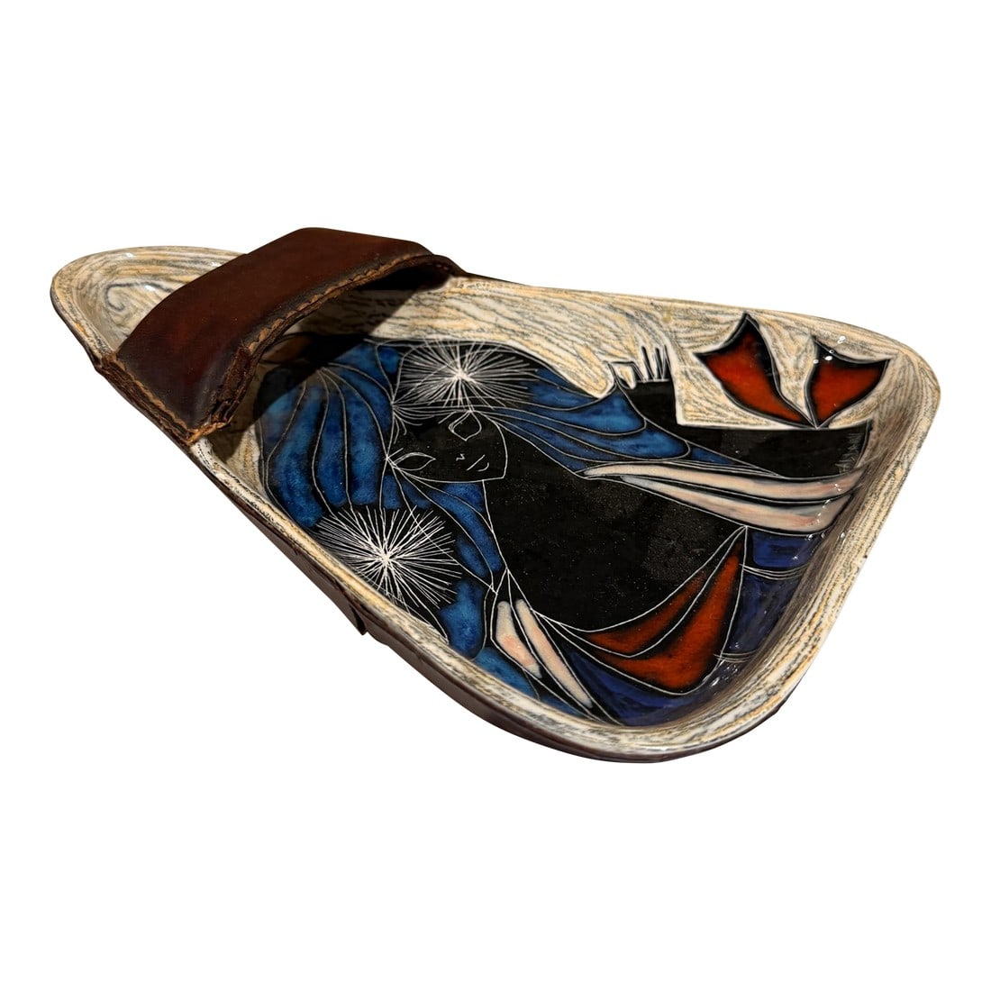 Federigo Fabbrini Marcello Fantoni Itay Ceramic Tray Leather Wrapped Mid Century: For your consideration a vintage leather wrapped ceramic tray with handle by Federigo Fabbrini for Marcello Fantoni, Stamped "MADE IN ITALY". Dimensions:9.5" L x 7" W 1.75" H Please visit take a
