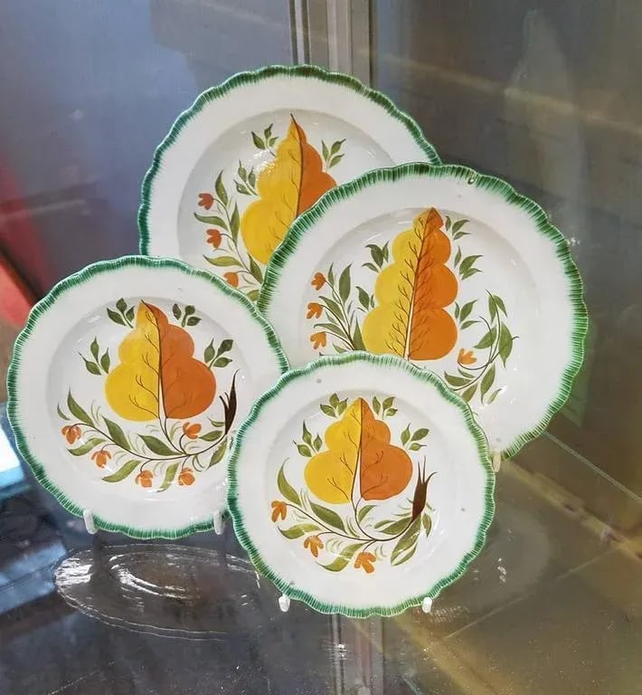 Green Shell-Edged Nested Oak Leaf Design Small Dishes - Set of 4 - 2