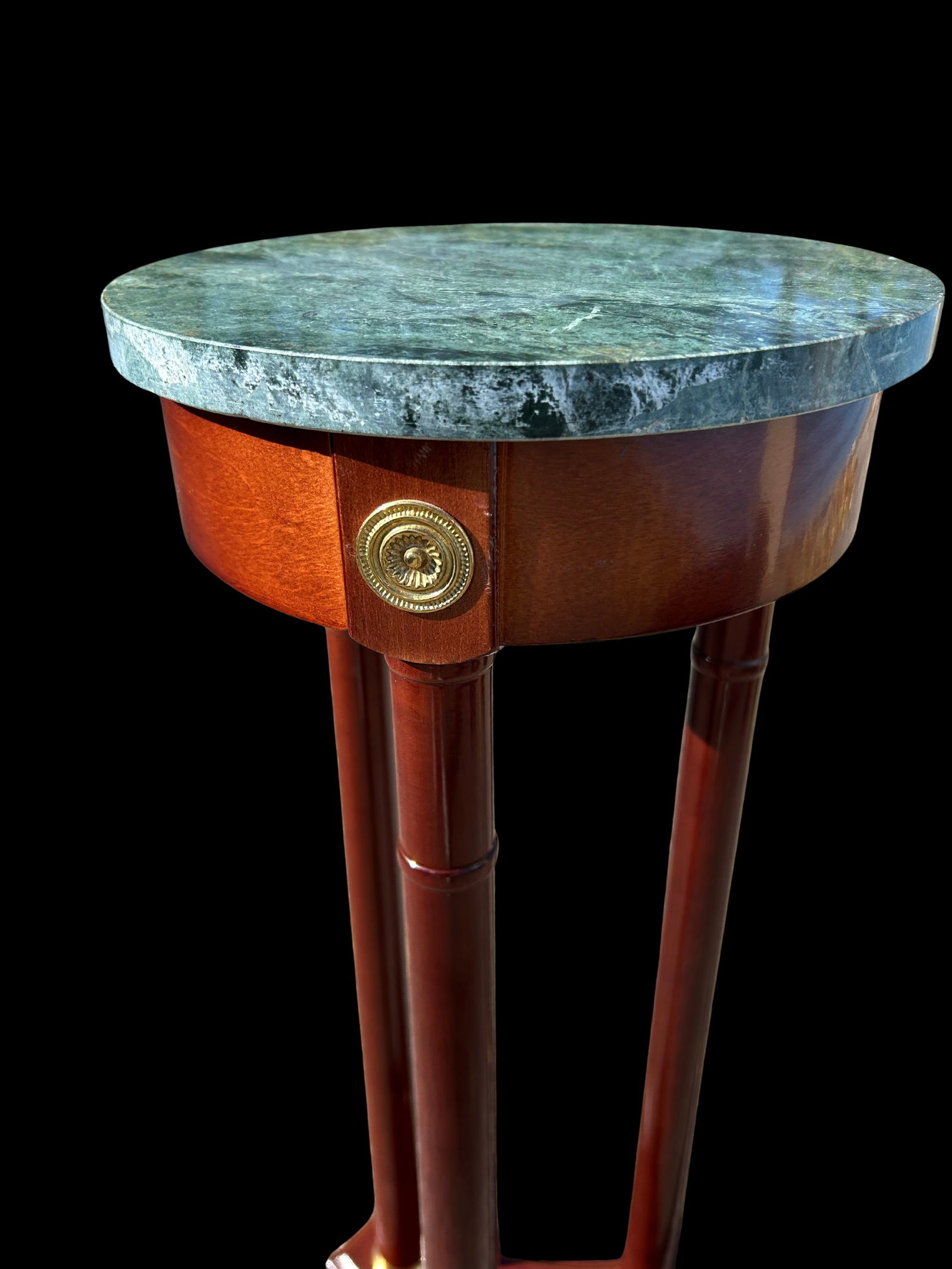Vintage Bombay Company Regency-Style Pedestal Stand With Green Marble Top - 4