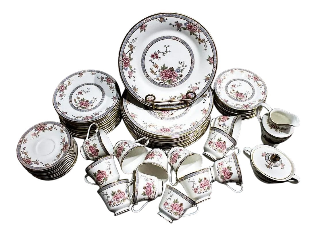 Royal Doulton China Canton Pattern - Service for 12 (1 of 13)