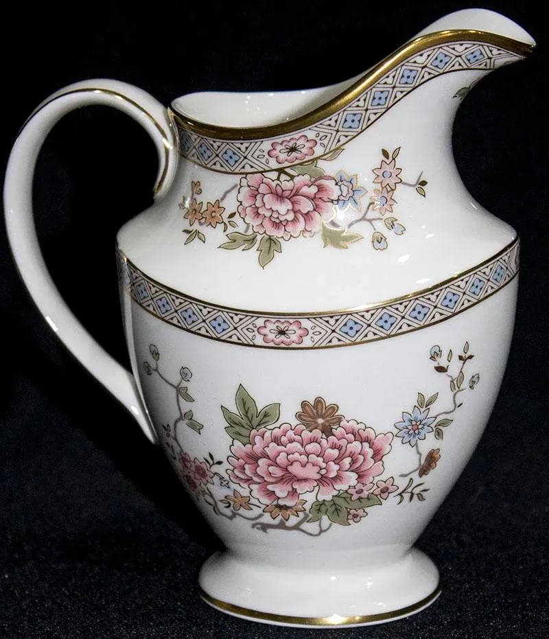 Royal Doulton China Canton Pattern - Service for 12 - 9