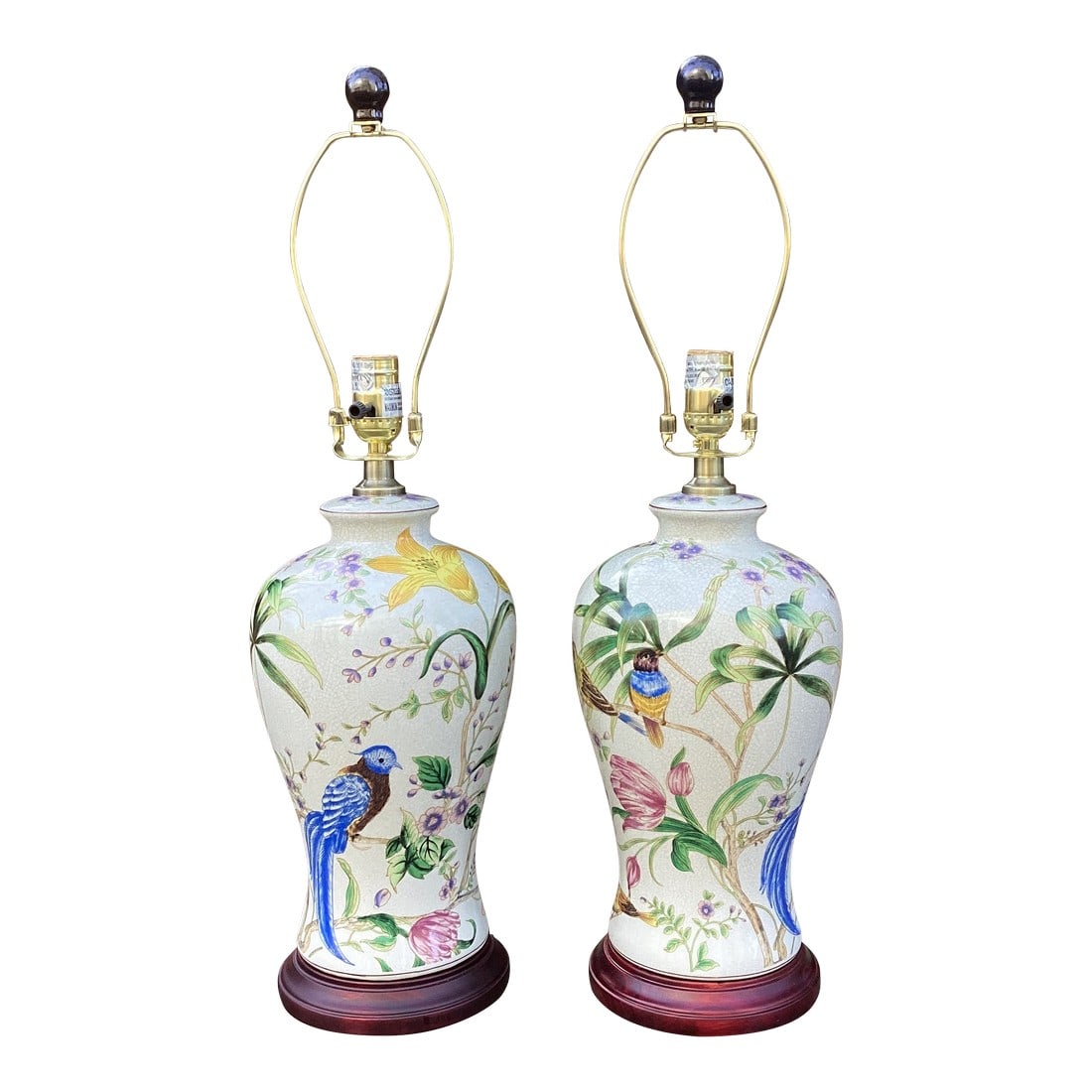 Late 20th Century Pair of Botanical Bird Lamps From Vanderbilt Whitney Estate: Gorgeous pair of botanical bird lamps. Provenance: A Vanderbilt & Whitney Legacy: Property from the Collection of Marylou Whitney & John Hendrickson Estate in Saratoga, New York. Condition: