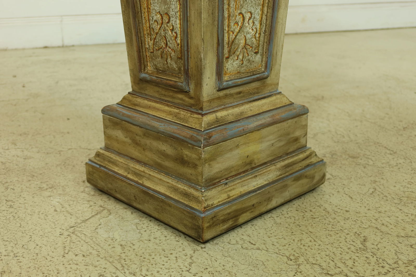 Theodore Alexander Paint Decorated Pedestal - 4