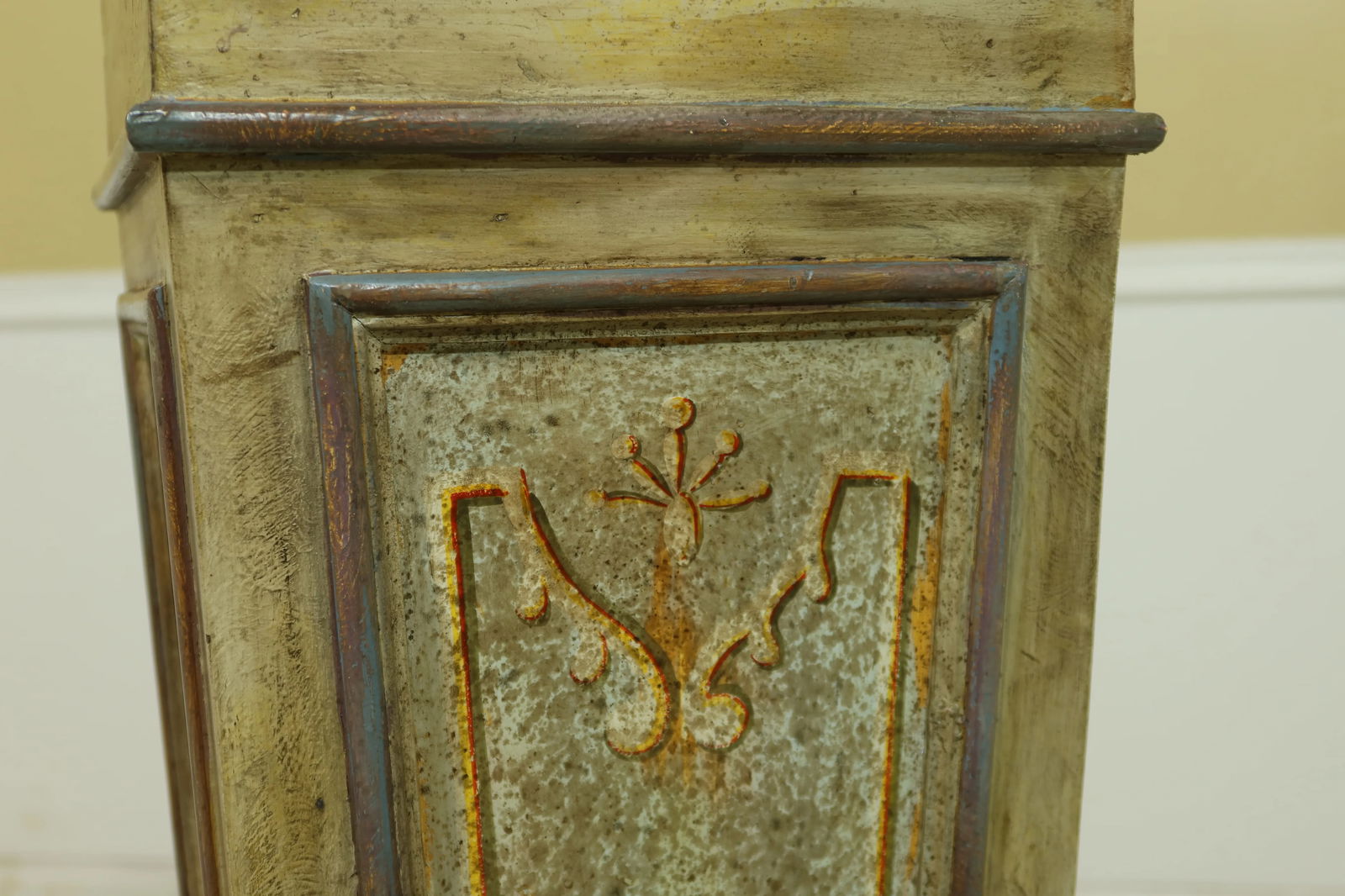 Theodore Alexander Paint Decorated Pedestal - 5