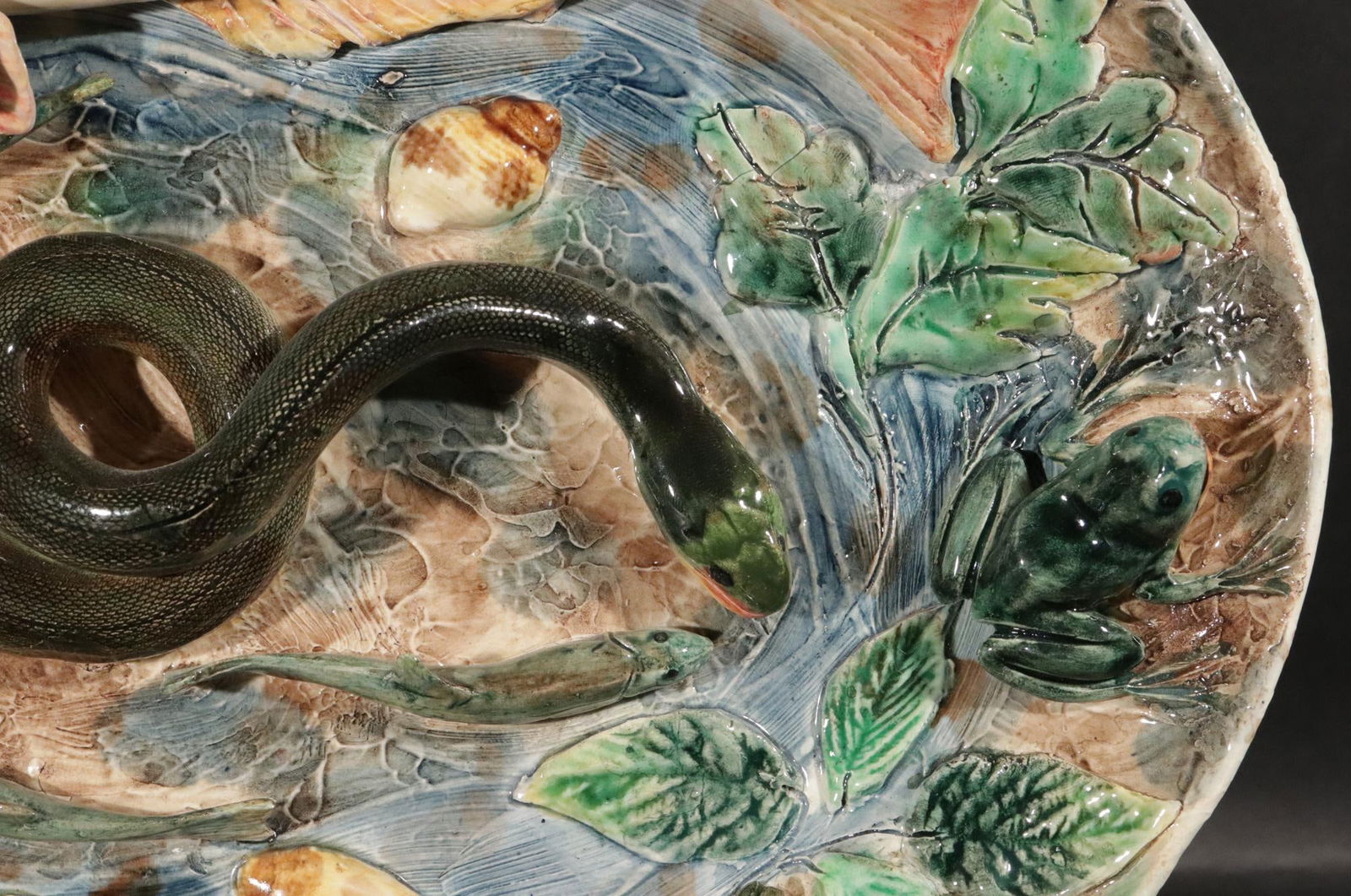 Late 19th Century French Majolica Palissy Dish, Longchamp - 12