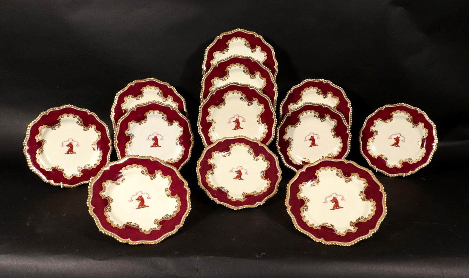 Flight, Barr & Barr Worcester Armorial Porcelain Claret-Ground Dessert Plates- A Set of Twelve - 5