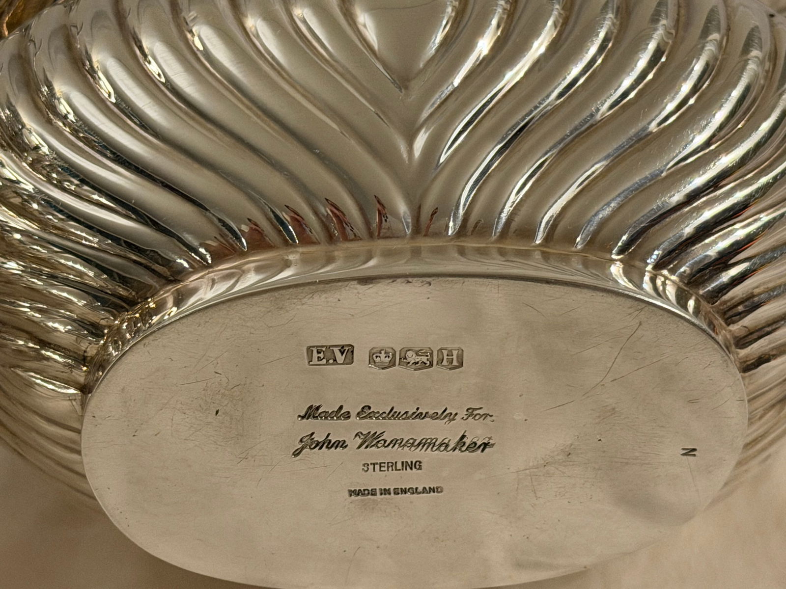 Antique English Sterling Silver Tea & Coffee Set – Made for John Wanamaker, 2365g - 7