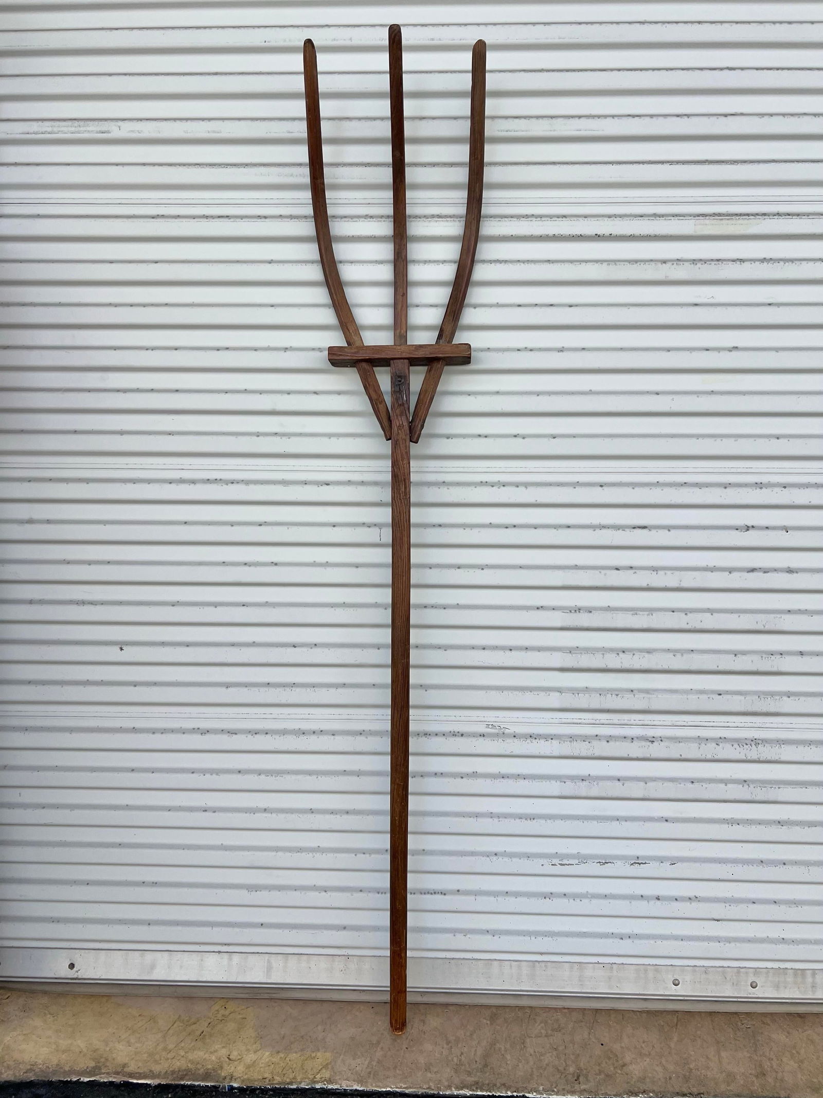 Large 19th Century Farmhouse Wooden Pitch Fork - 5
