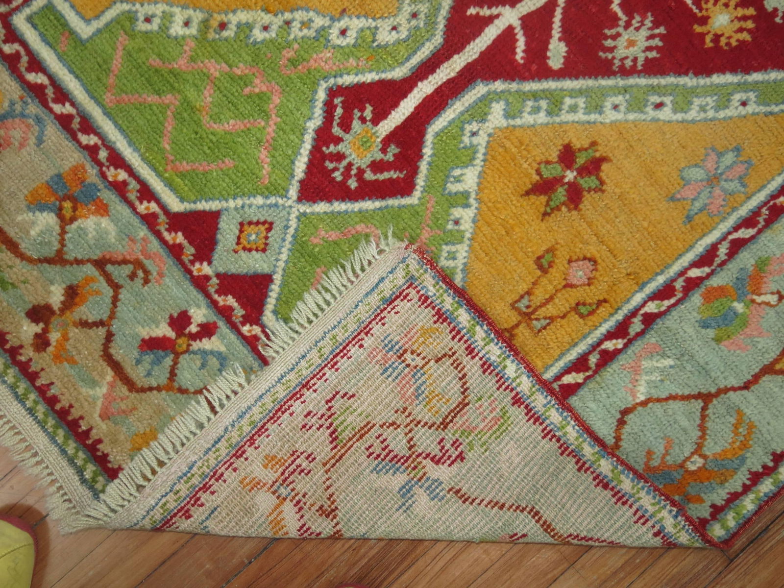 Early 20th Century Antique Turkish Ghiordes Rug - 5