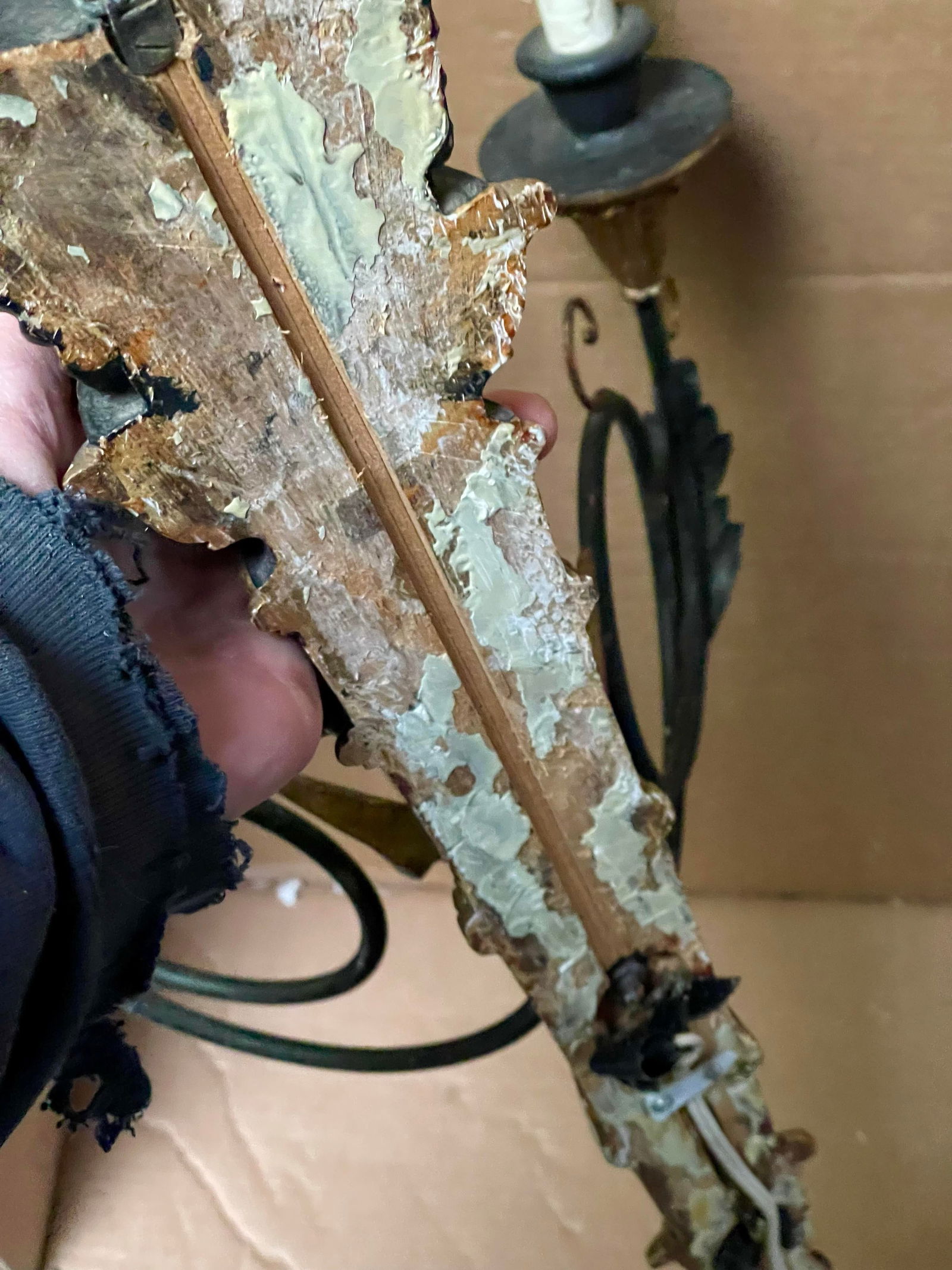 Pair Neoclassic Italian Carved Wood Iron Black Gold Painted Arrow Wall Sconces - 4