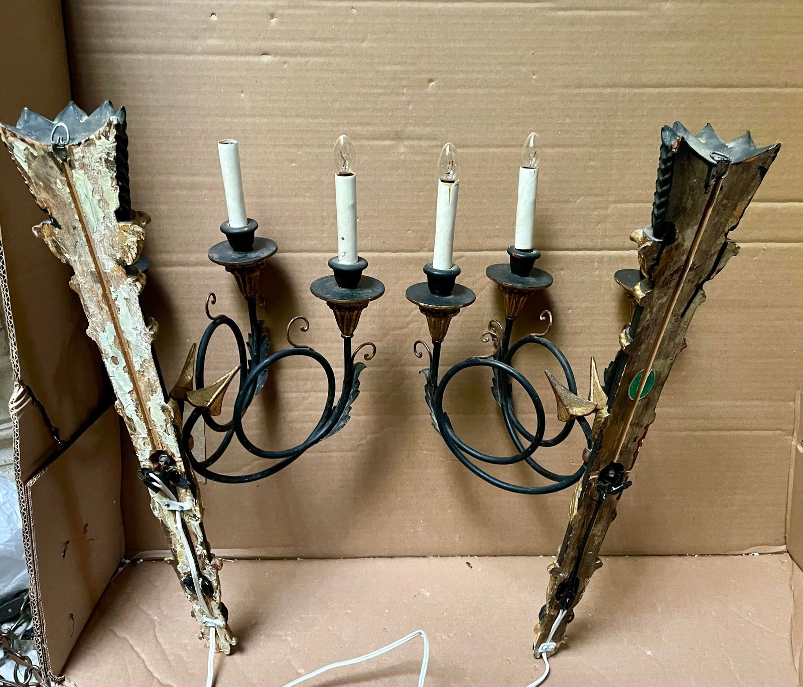 Pair Neoclassic Italian Carved Wood Iron Black Gold Painted Arrow Wall Sconces - 8