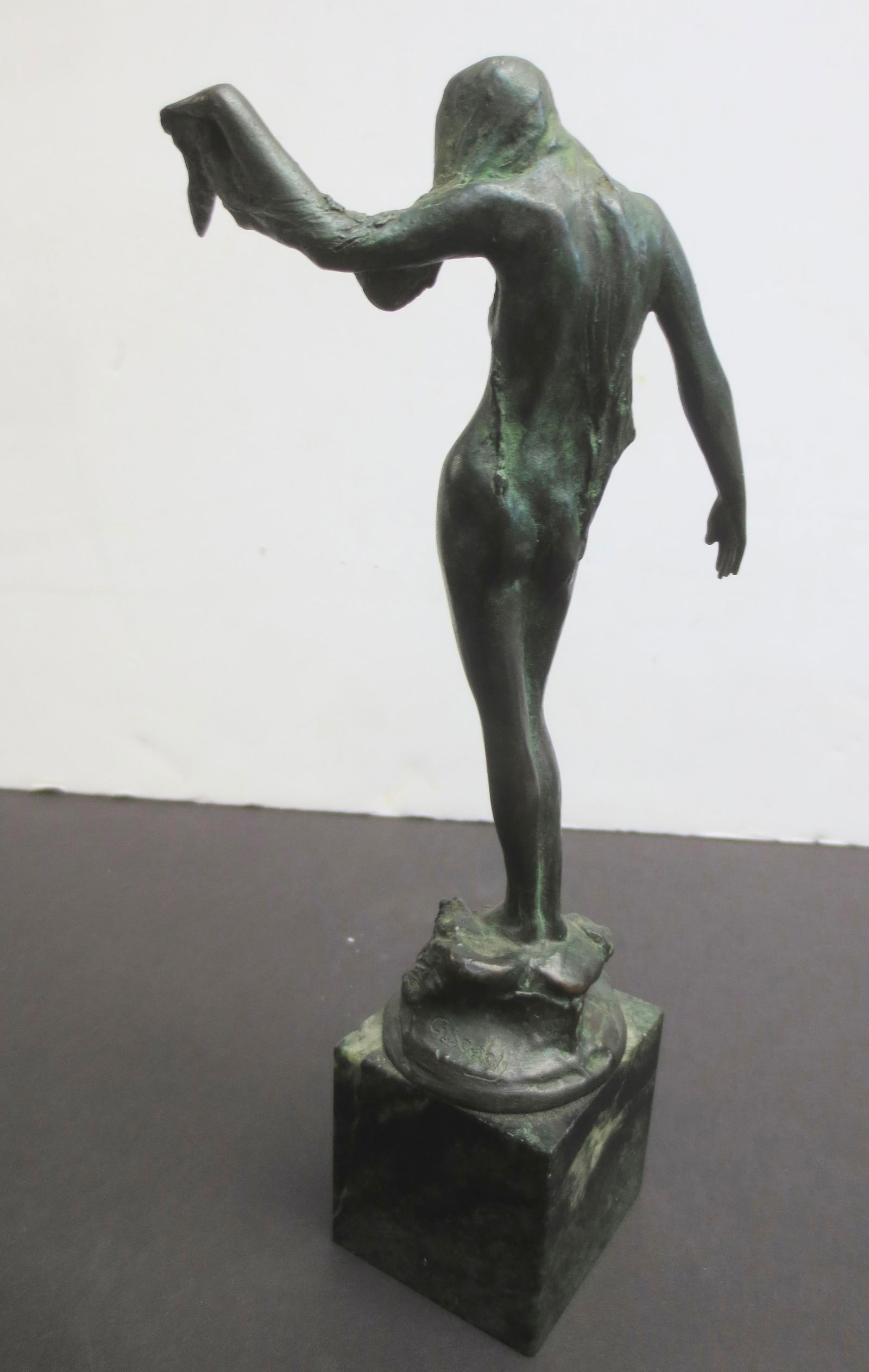 Chester Beach Bronze Female Nude - 8