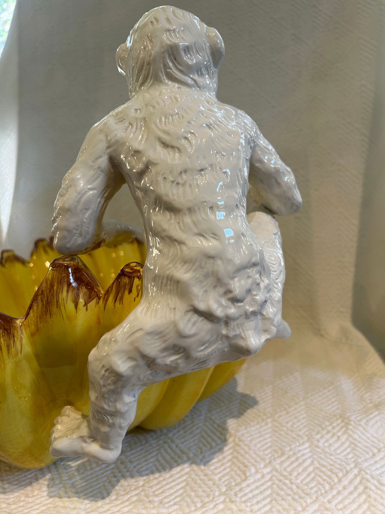1980's Horchow Italian Majolica Ceramic Monkey and Banana Bowl - 6