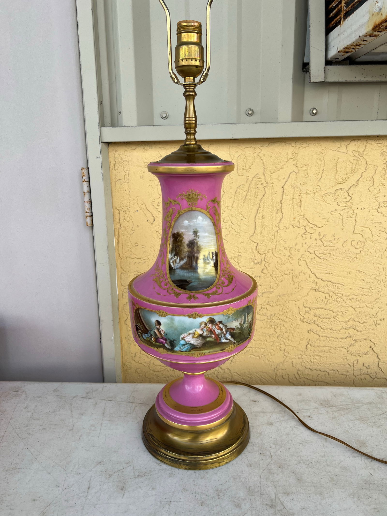 Antique Boucher Sèvres Style Table Lamp With Shade - 5