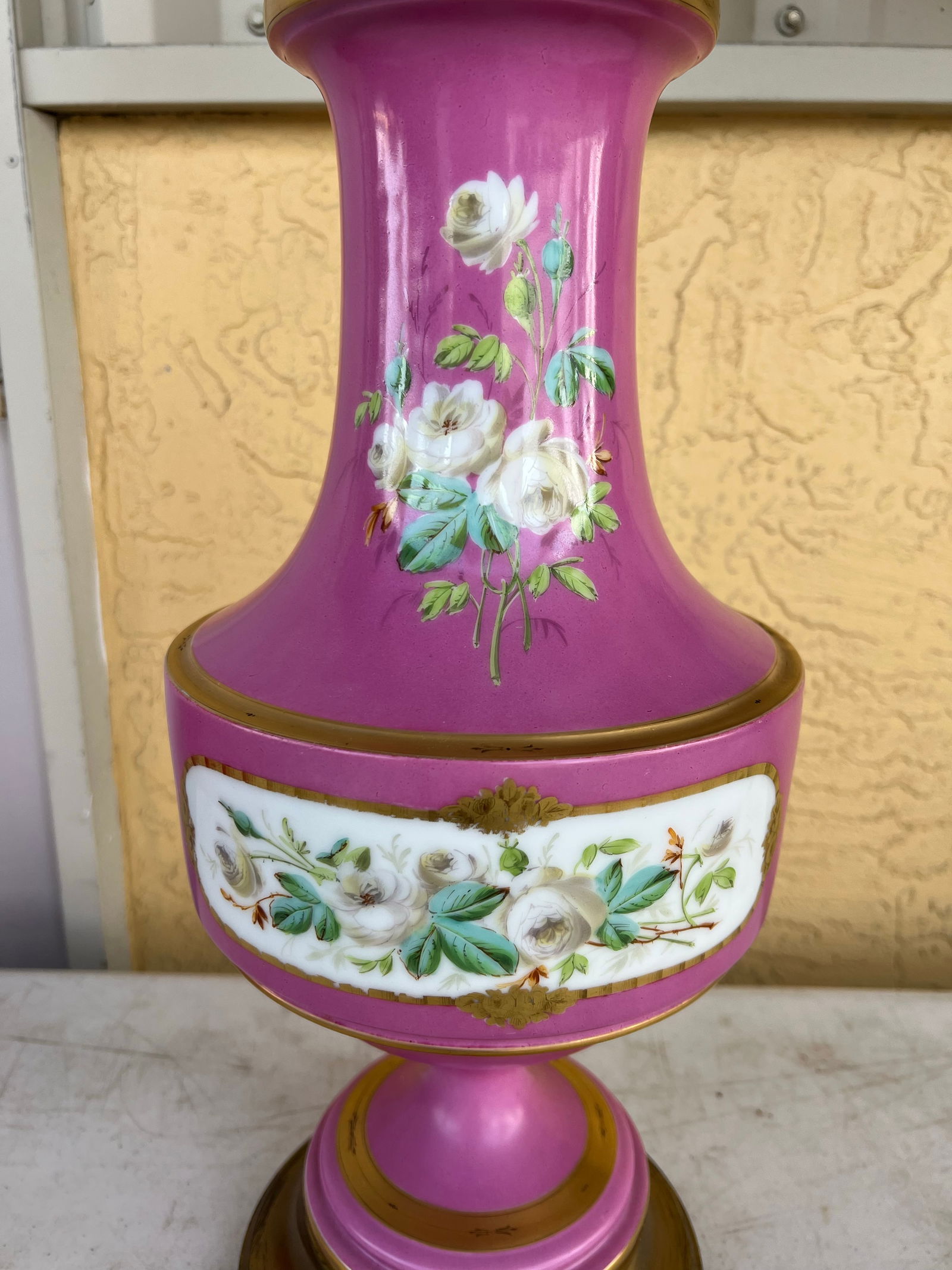 Antique Boucher Sèvres Style Table Lamp With Shade - 9