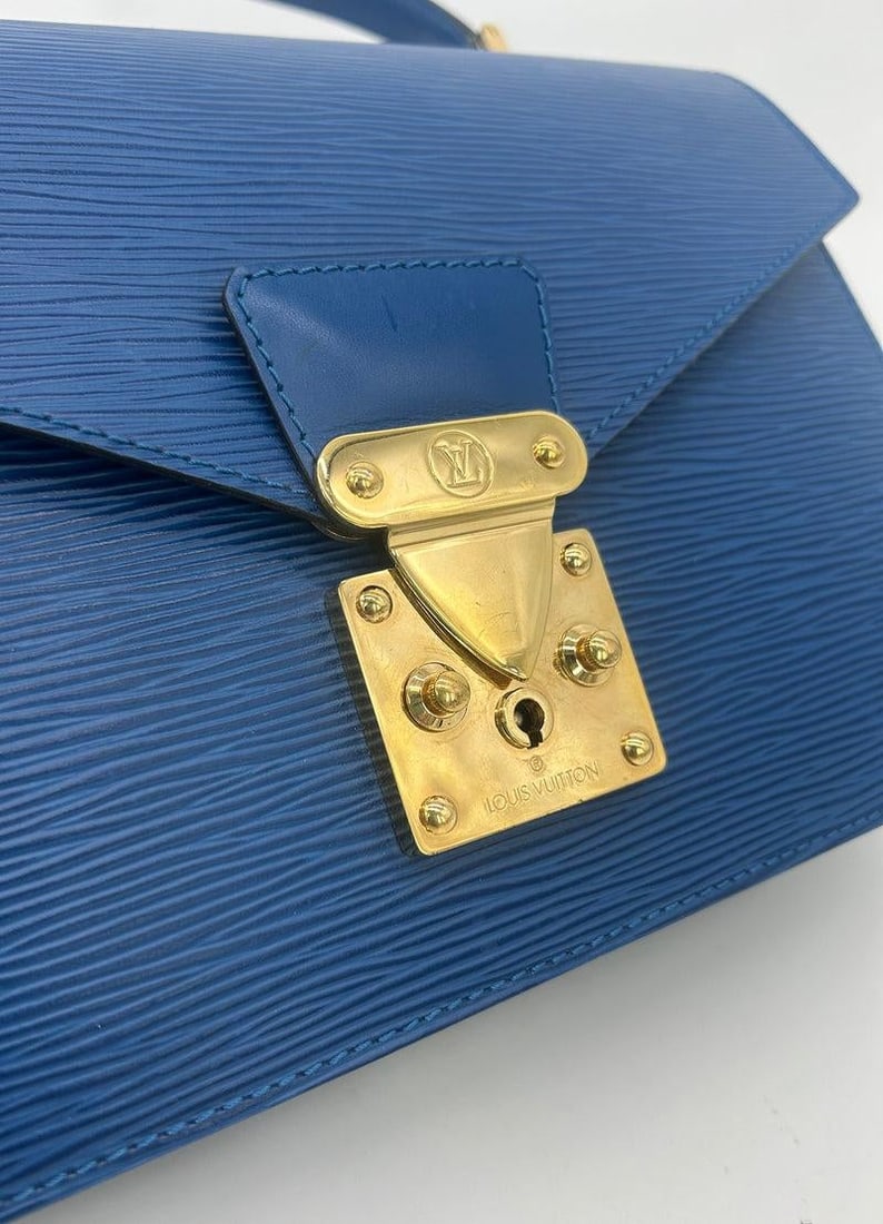 Mid 20th Century Louis Vuitton Blue Epi Concorde Bag - 7