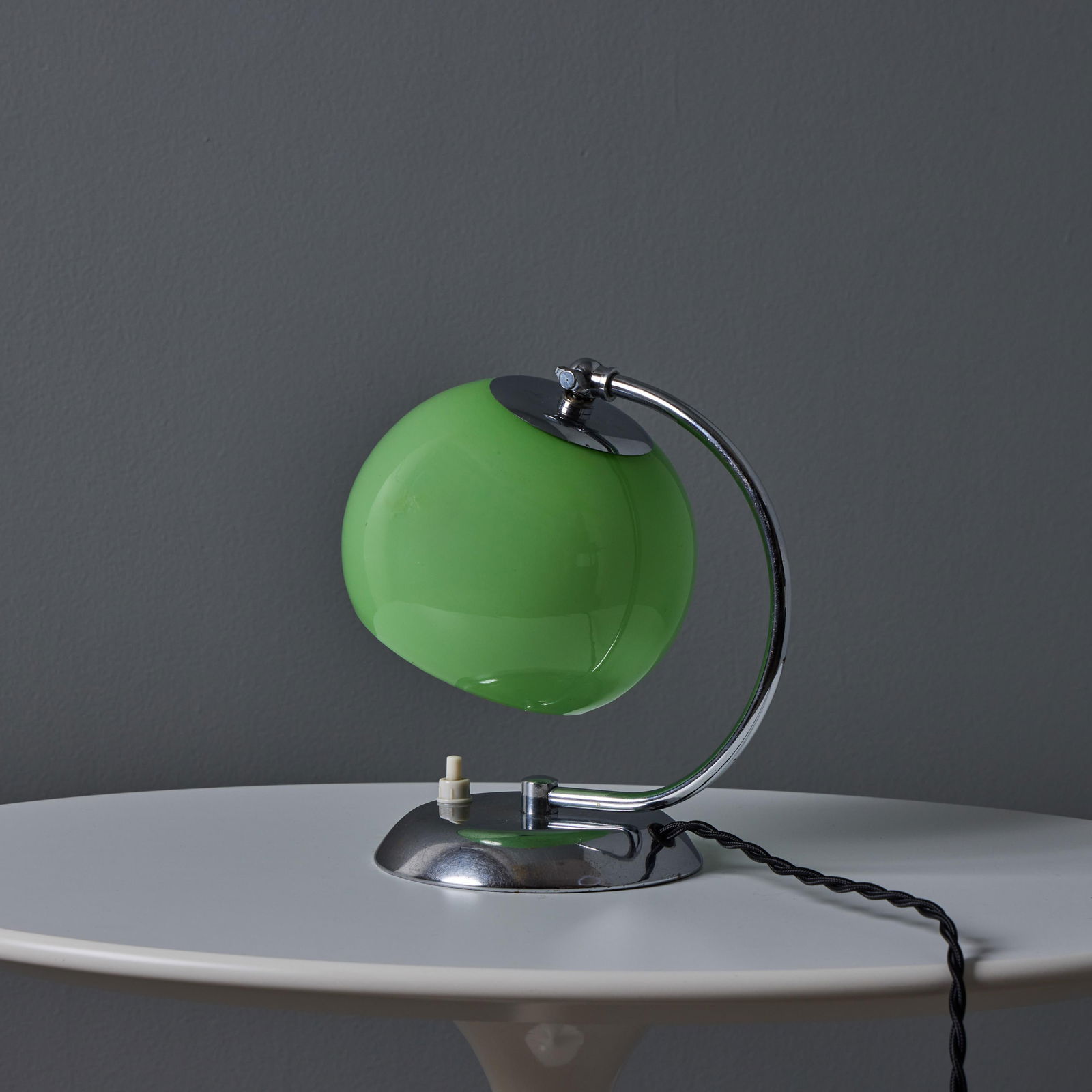 1950s Mauri Almari Chrome and Opaline Green Glass Table Lamp for Idman Oy - 11