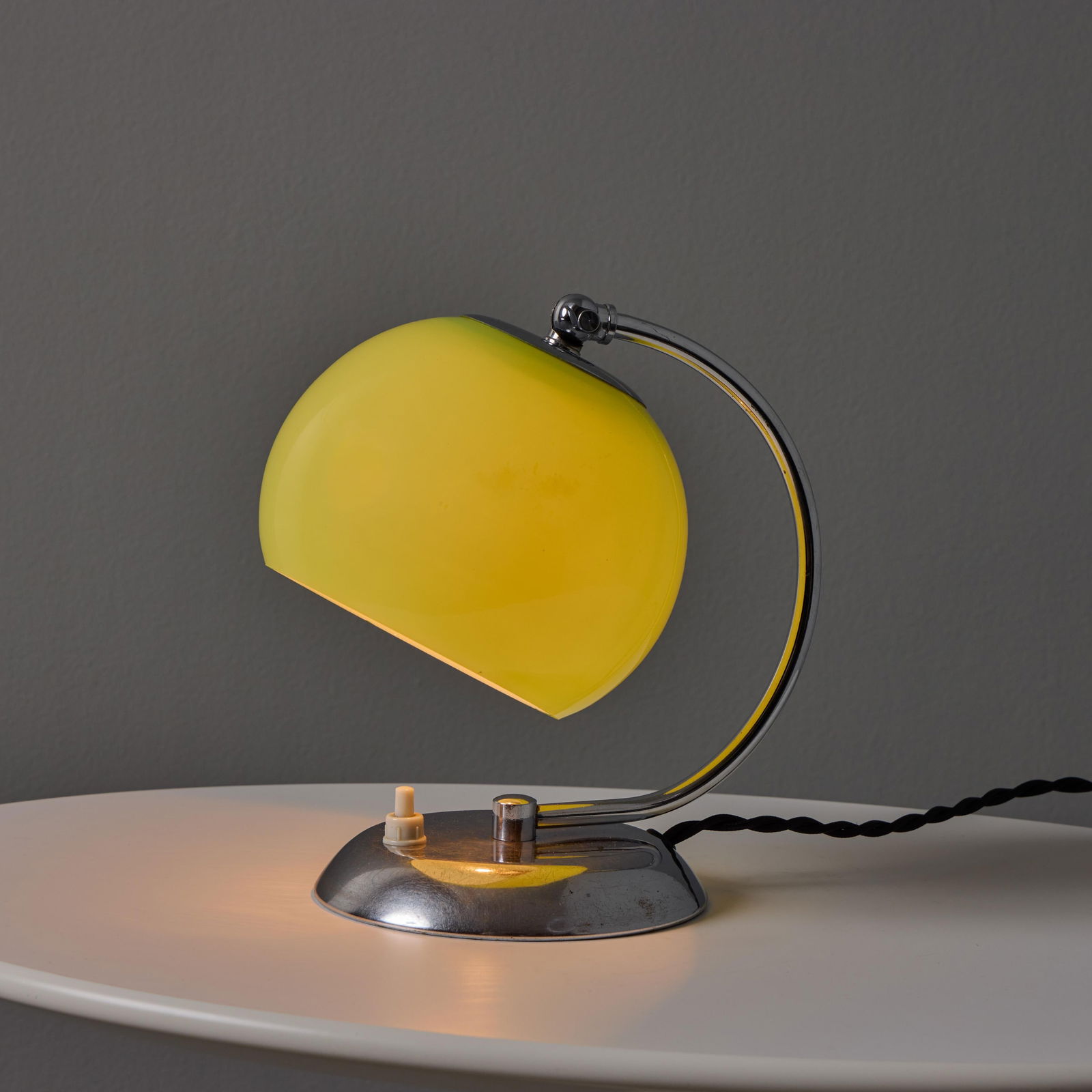 1950s Mauri Almari Chrome and Opaline Green Glass Table Lamp for Idman Oy - 4