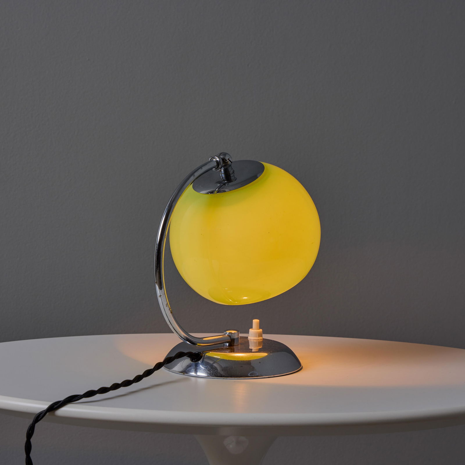 1950s Mauri Almari Chrome and Opaline Green Glass Table Lamp for Idman Oy - 8