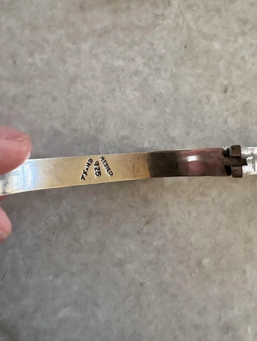 Vintage Sterling Silver Taxco Hinge Bracelet With Malachite Inlay - Stamped 925/Mexico - 2