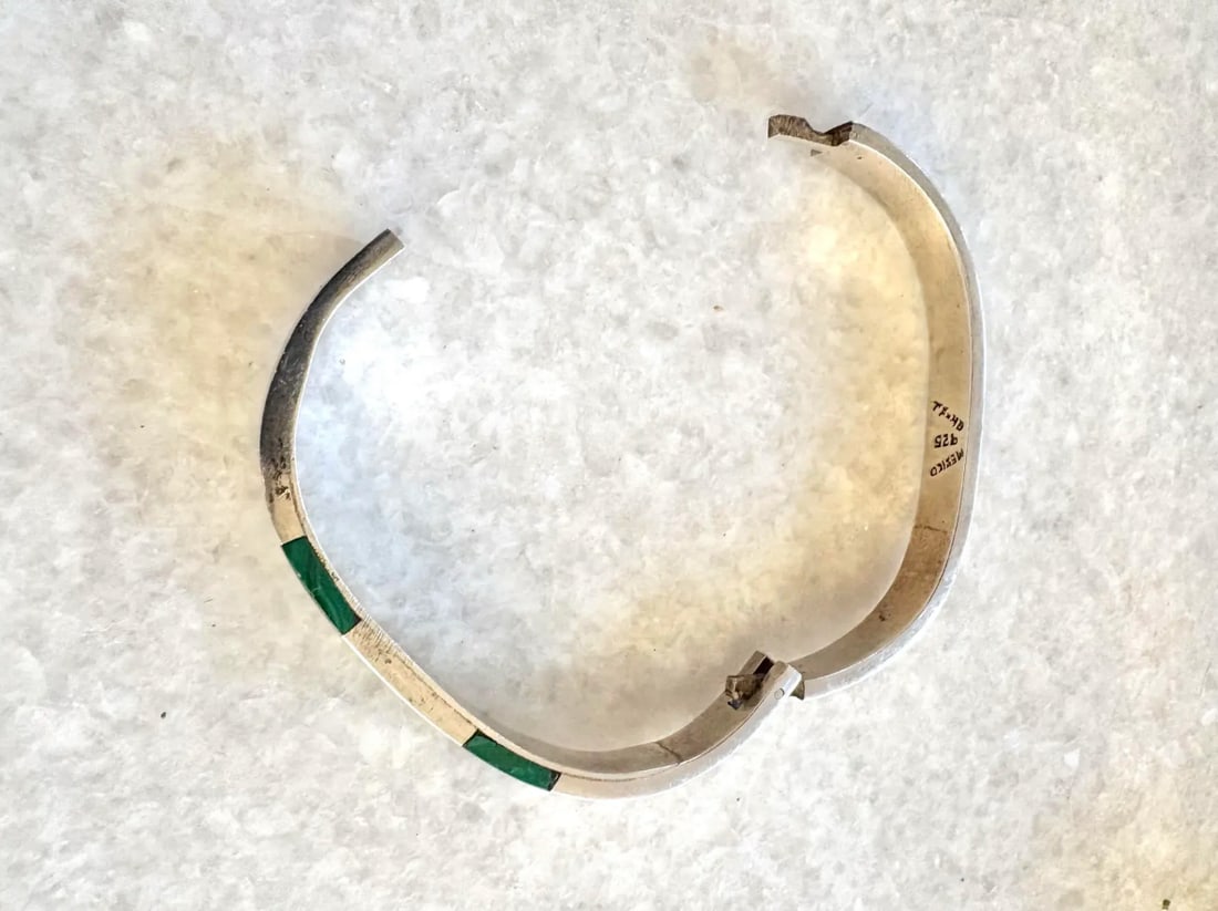 Vintage Sterling Silver Taxco Hinge Bracelet With Malachite Inlay - Stamped 925/Mexico - 4
