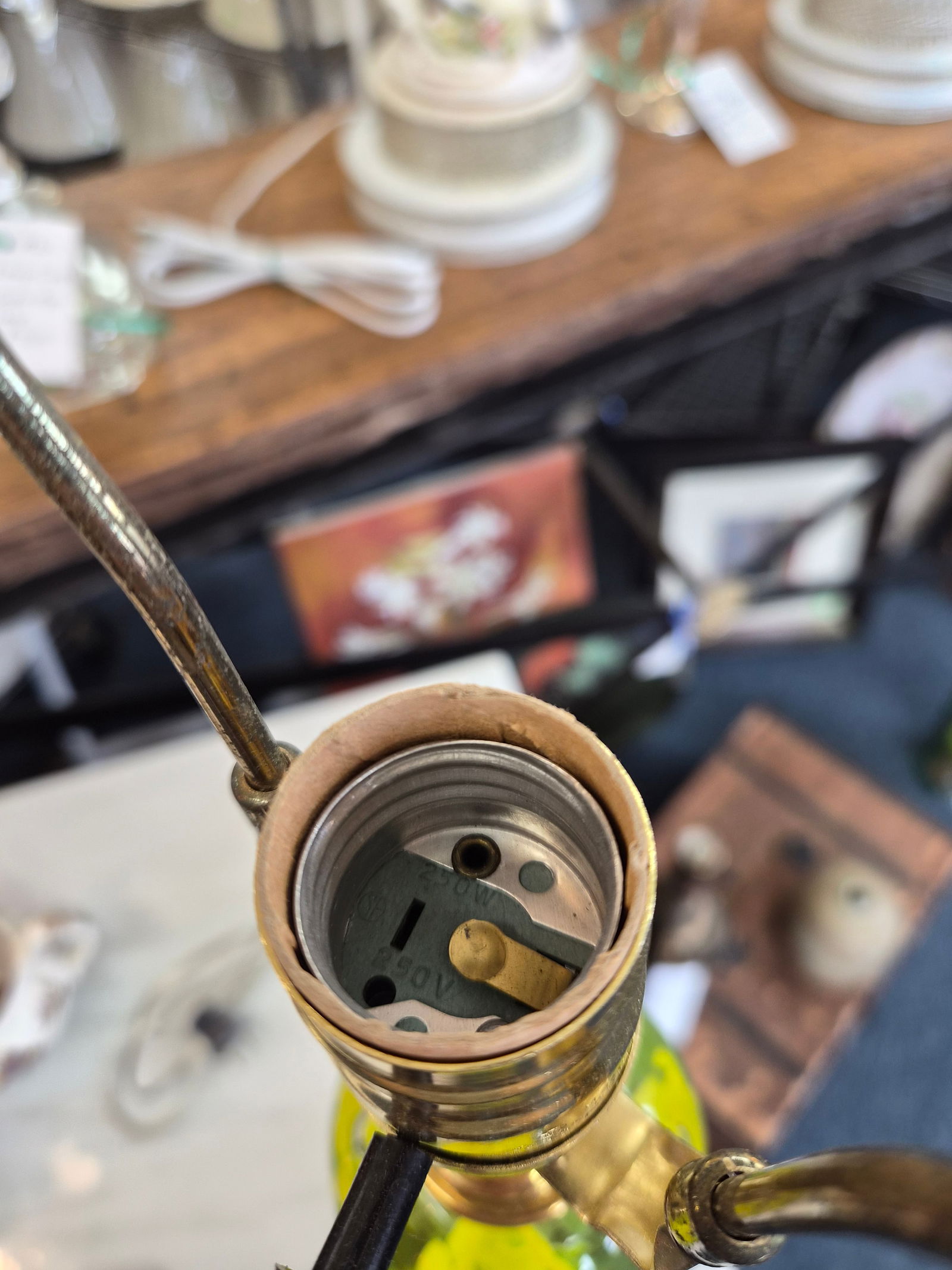 1960s St. Clair Paperweight Glass Company Lamp - 8