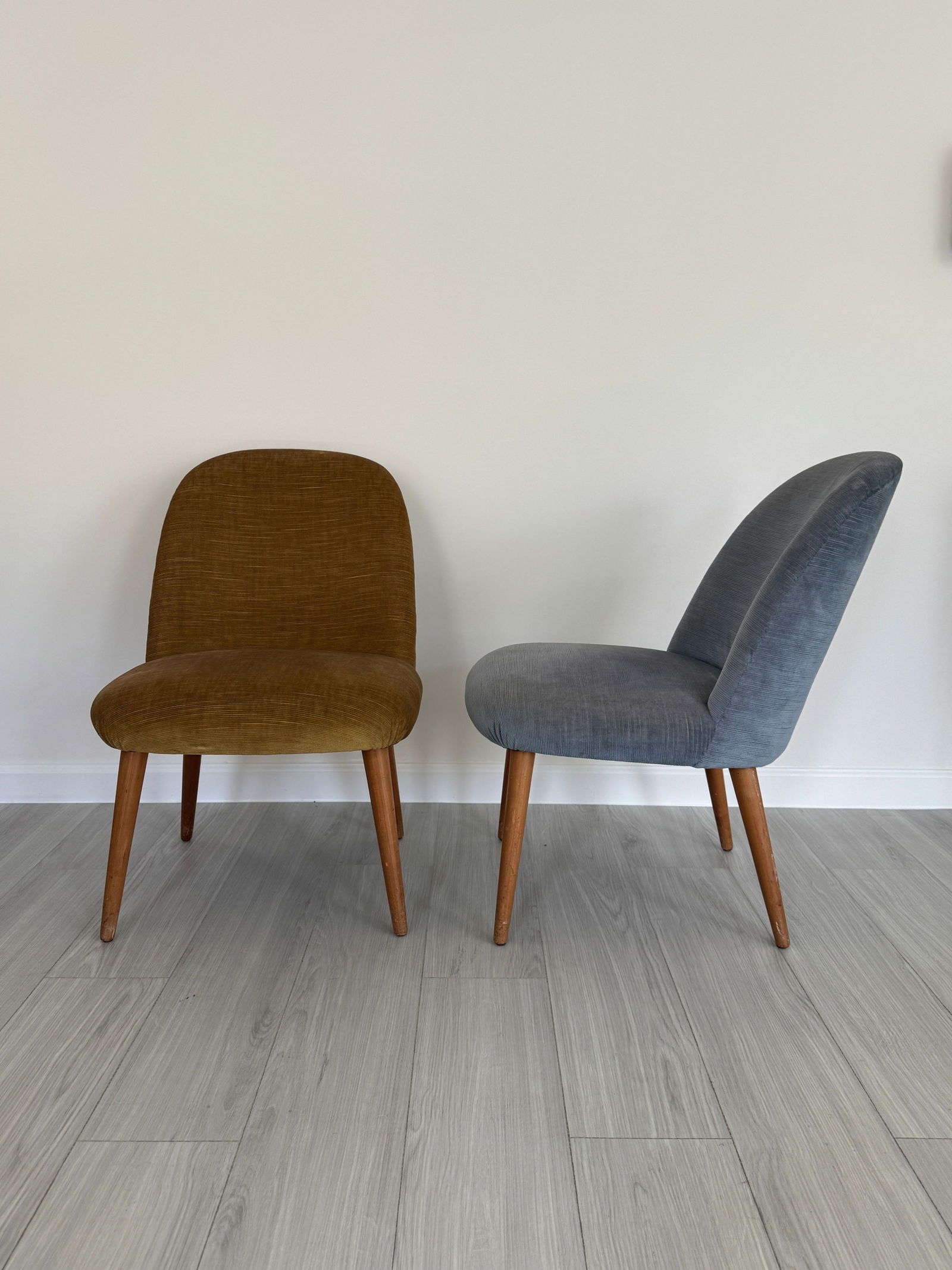 Vintage 1950s Mid Century Modern Upholstered Accent Chairs - Set of 2 - 5