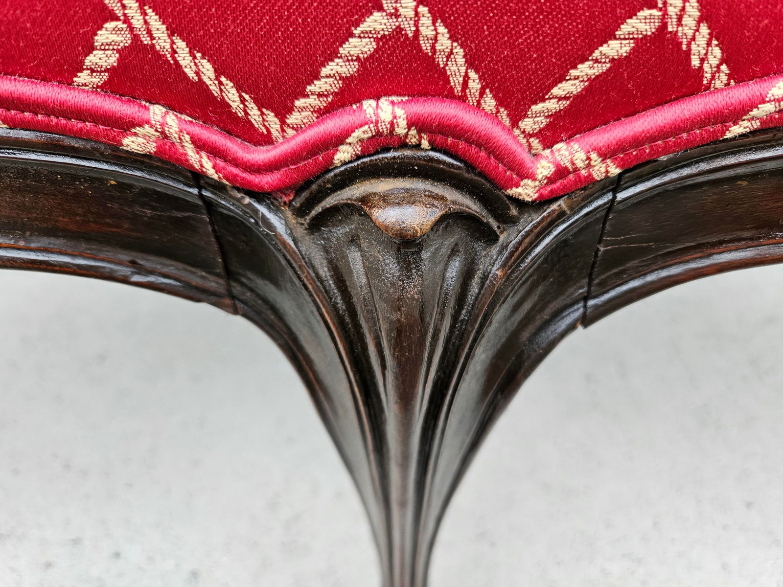 Red and Gold Upholstered Bench - 8