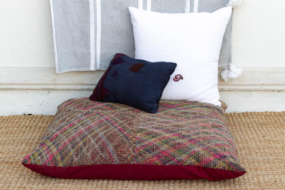 Antique Multicolor Confetti Saami Floor Cushion - 2