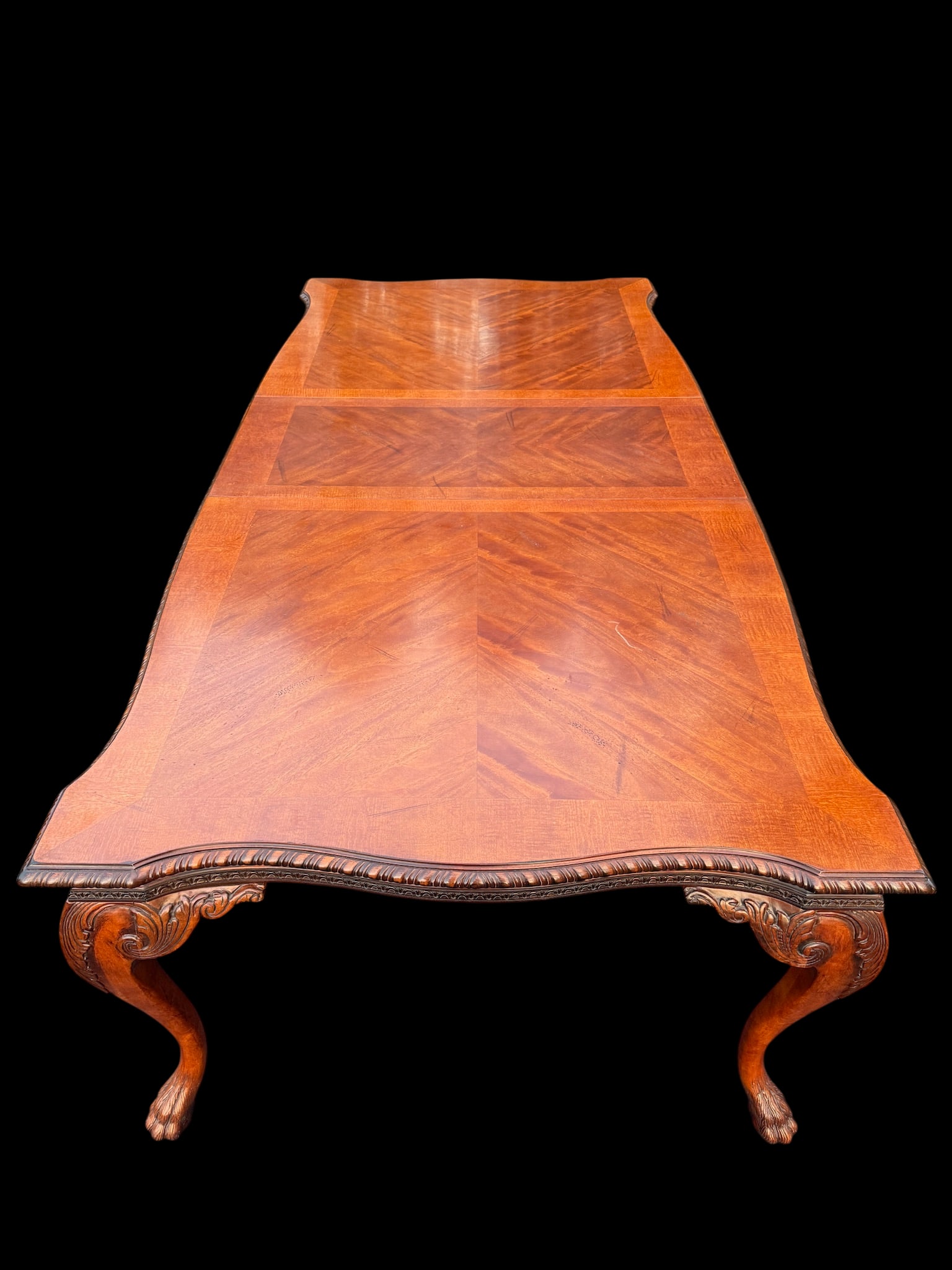 Hickory White Hampton Collection Extension Dining Table - 16