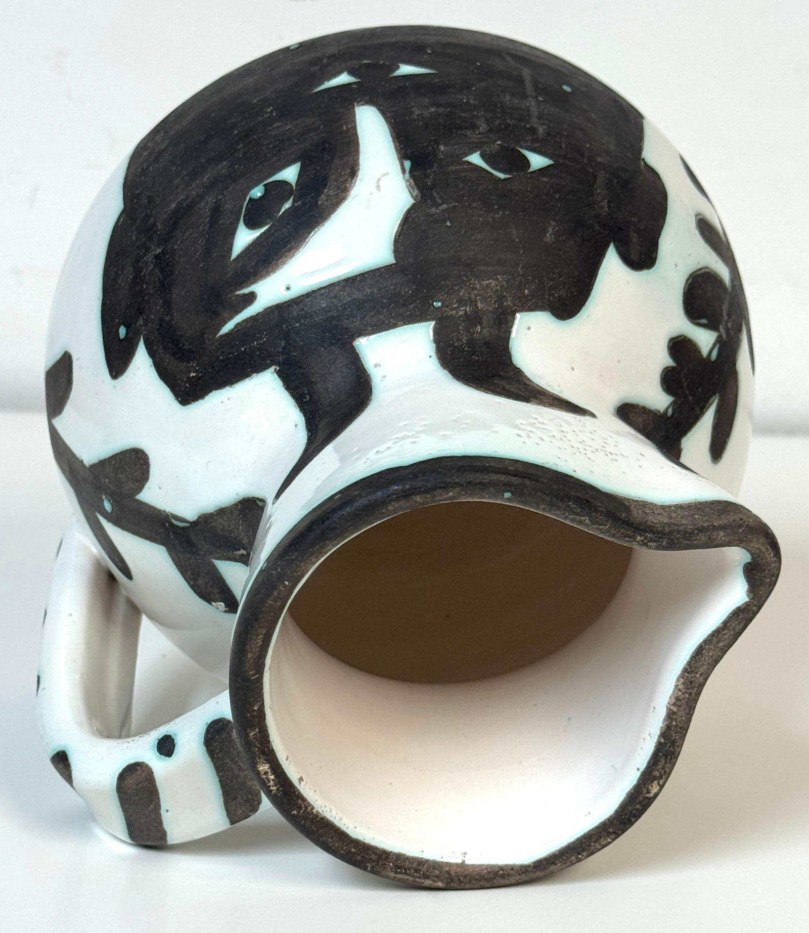 Pablo Picasso, Visage noir (Black Face Pitcher), Madoura, 1953 - 3