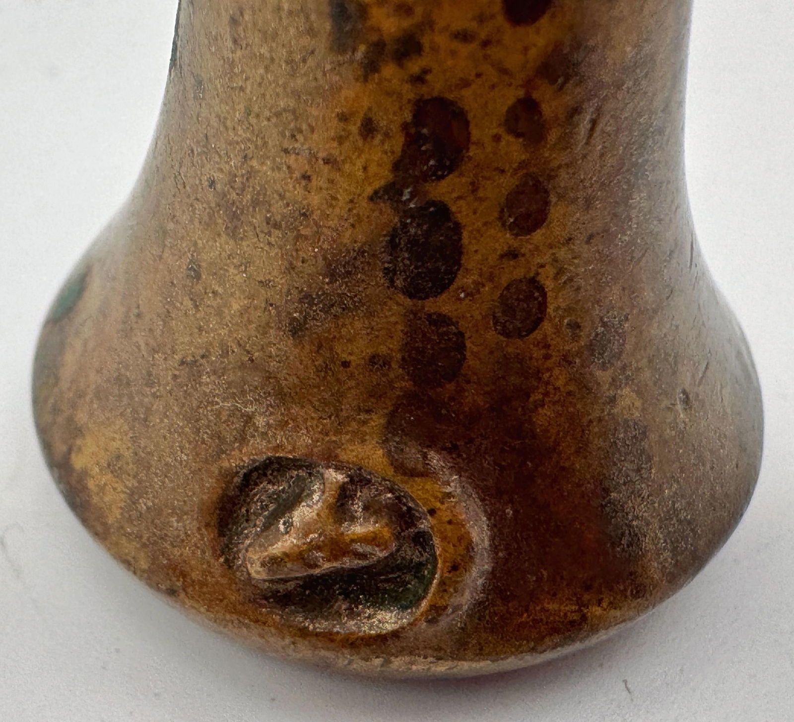 English Arts & Crafts Bronze Seal, Cat & Mouse Motif, circa 1900–1930 - 16