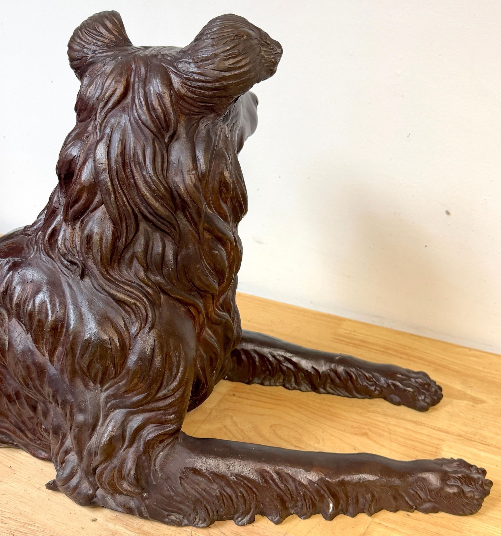 Large Life-Size Bronze Reclining Deerhound / Borzoi-Type Sculpture, 20th C Italy - 4