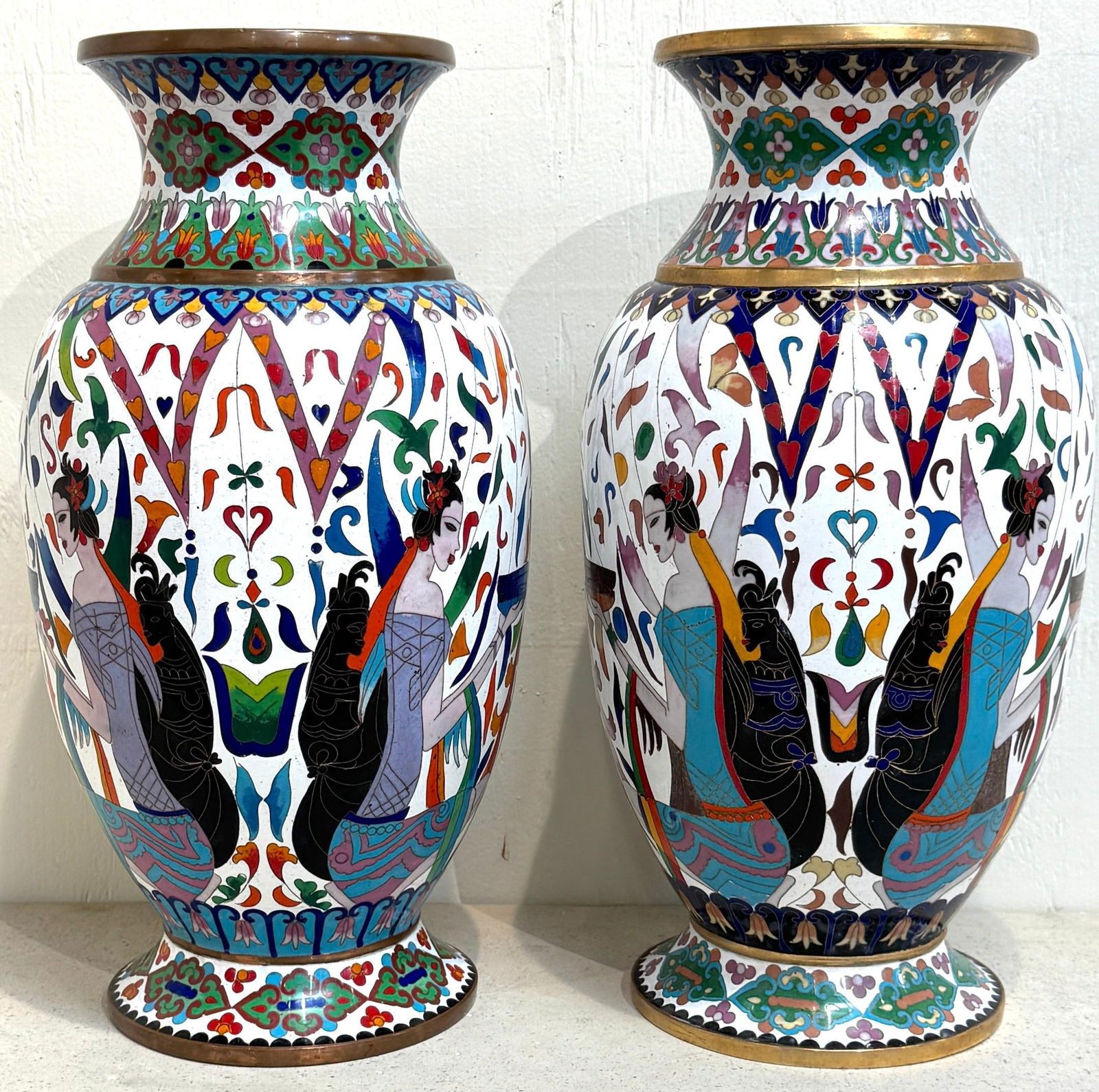 Pair of Chinese Cloisonné Vases with Egyptian Revival Motifs, Later 20th Century - 13