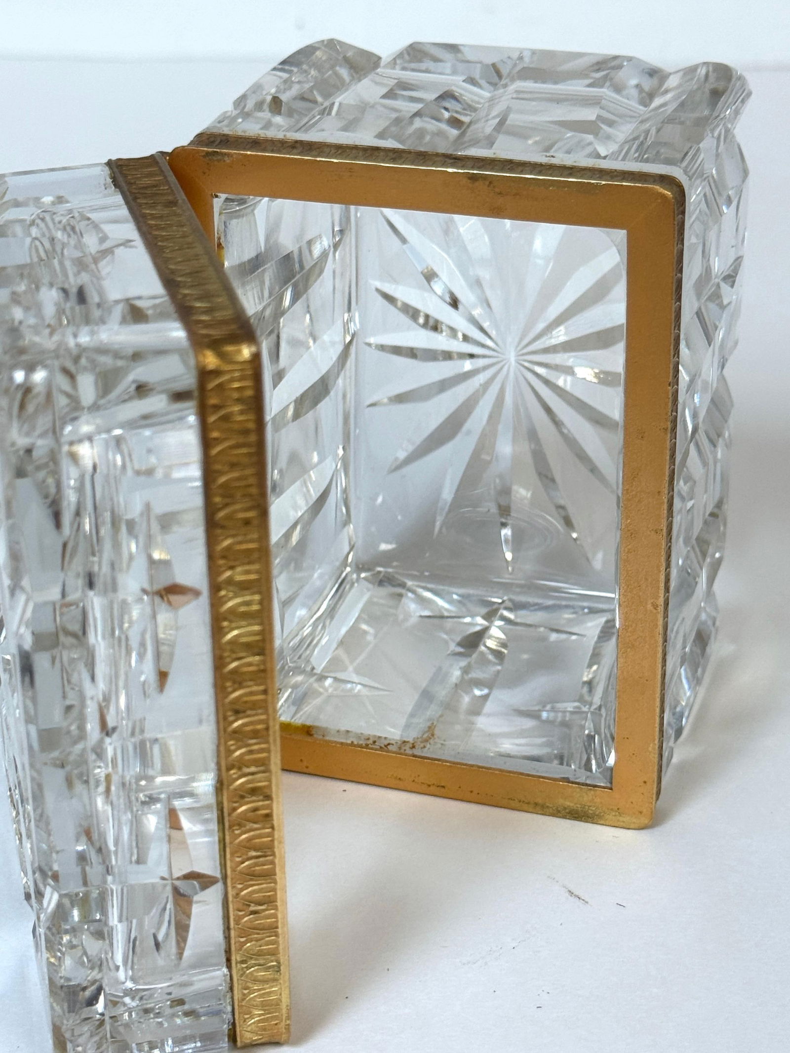 Charles X Style French Ormolu Optic Cut Crystal Box, Signed Lehmann France - 17