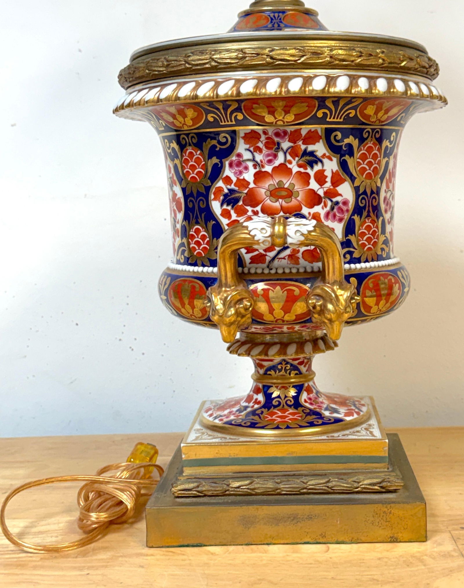 19th C Derby Porcelain, Regency Period, 'Old Imari' Vase now as a Lamp - 3