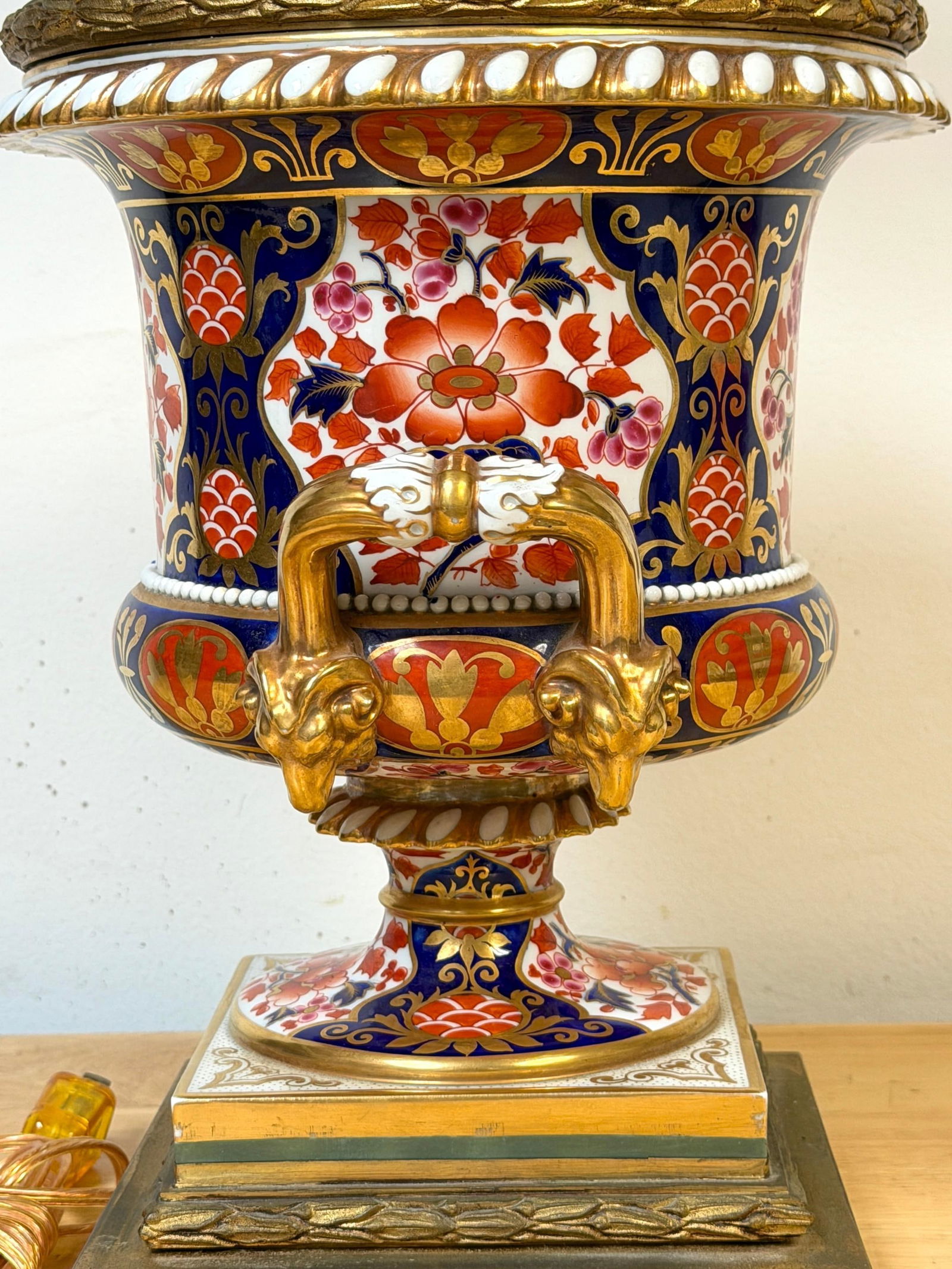 19th C Derby Porcelain, Regency Period, 'Old Imari' Vase now as a Lamp - 4