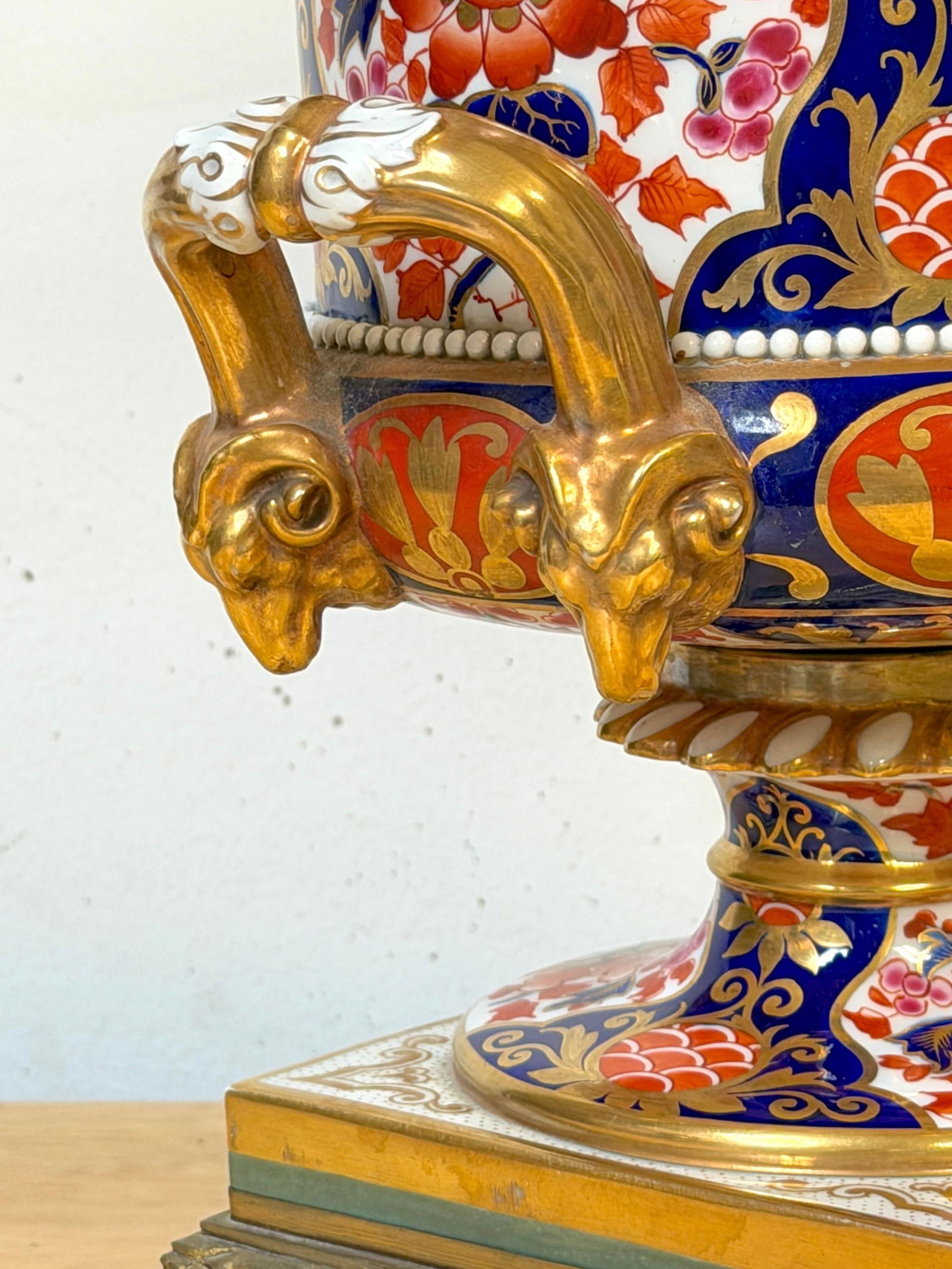 19th C Derby Porcelain, Regency Period, 'Old Imari' Vase now as a Lamp - 8