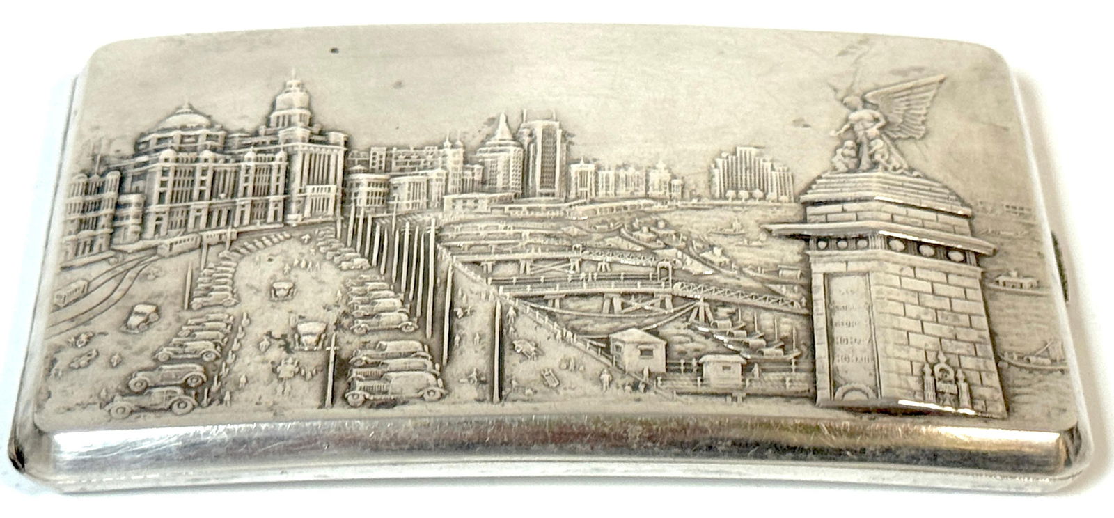 Chinese Export Silver Cigarette Case Depicting the Bund and the Angel of Peace - 2