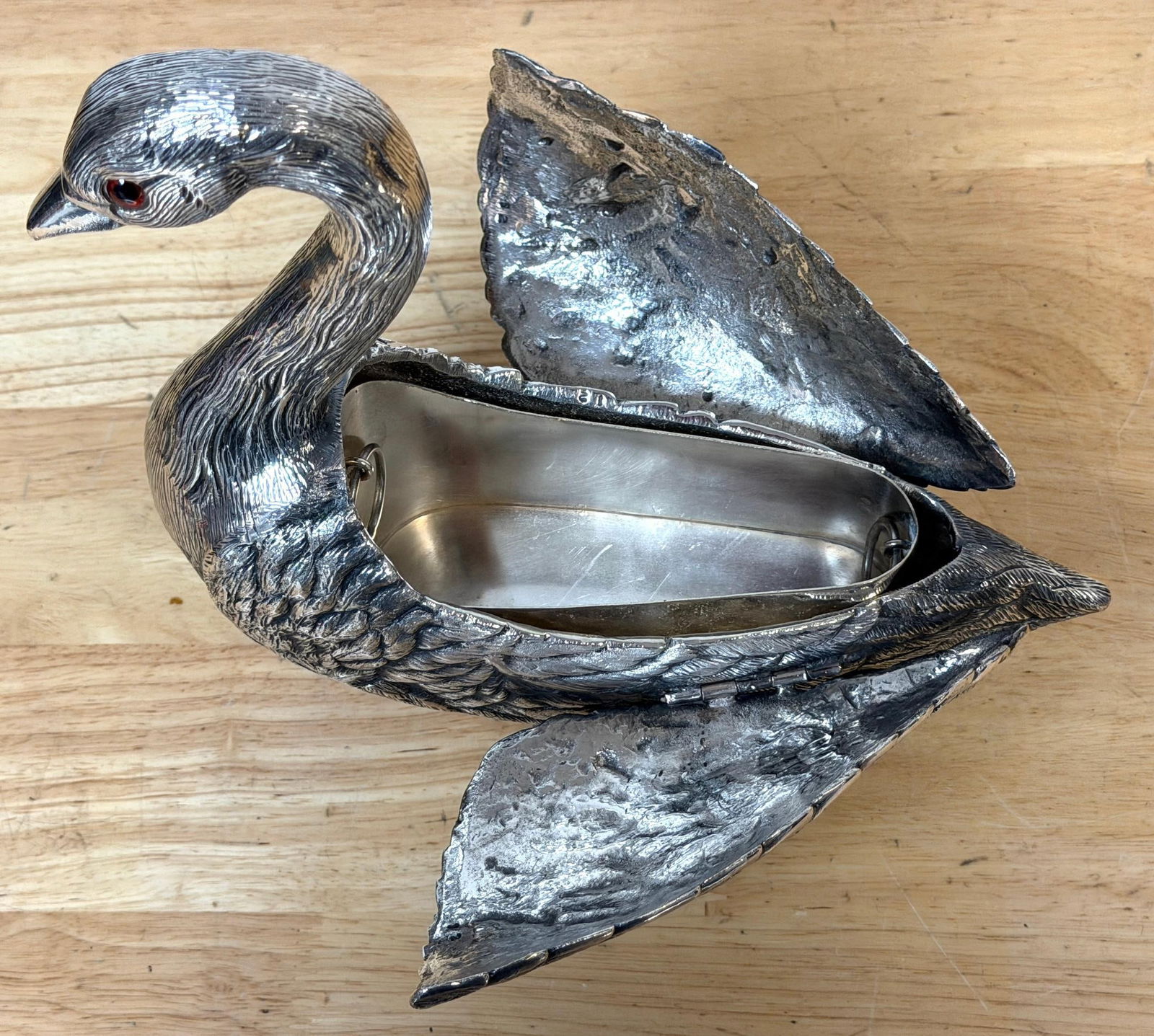 Articulated Silver-Plated Bronze Swan Box-/ Bonbonnière or Cache Pot - 16