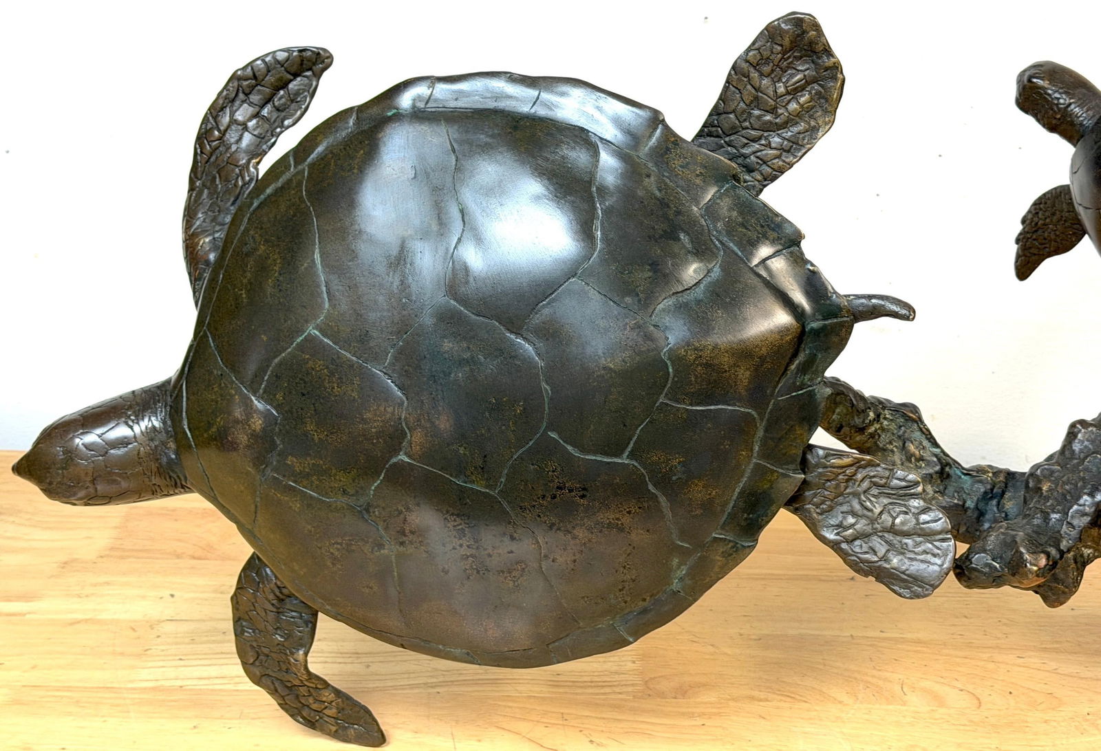 Monumental Bronze Sea Turtle Sculpture on Marble Base, Late 20th Century - 8