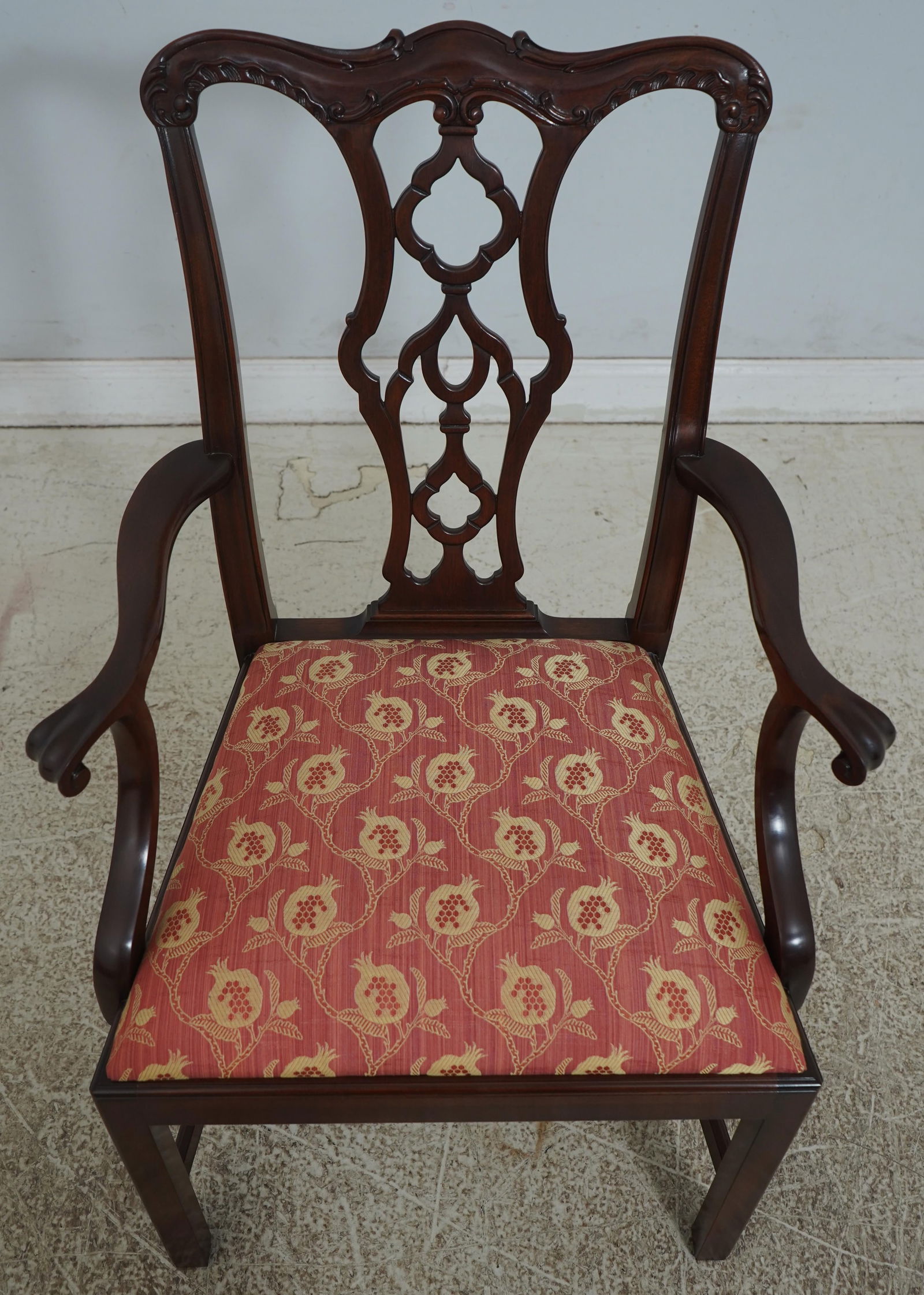 Set of 10 Henkel Harris Model 115 Mahogany Dining Room Chairs - 2