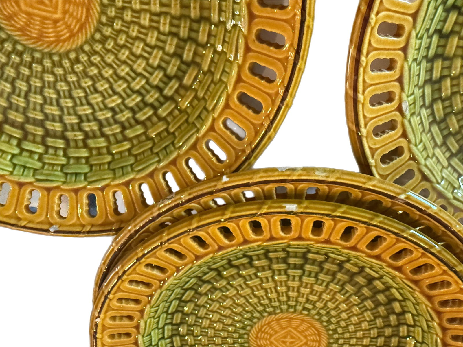 Antique 19th Century English Majolica Basketweave Dessert Service by Wittman & Roth, London - 12