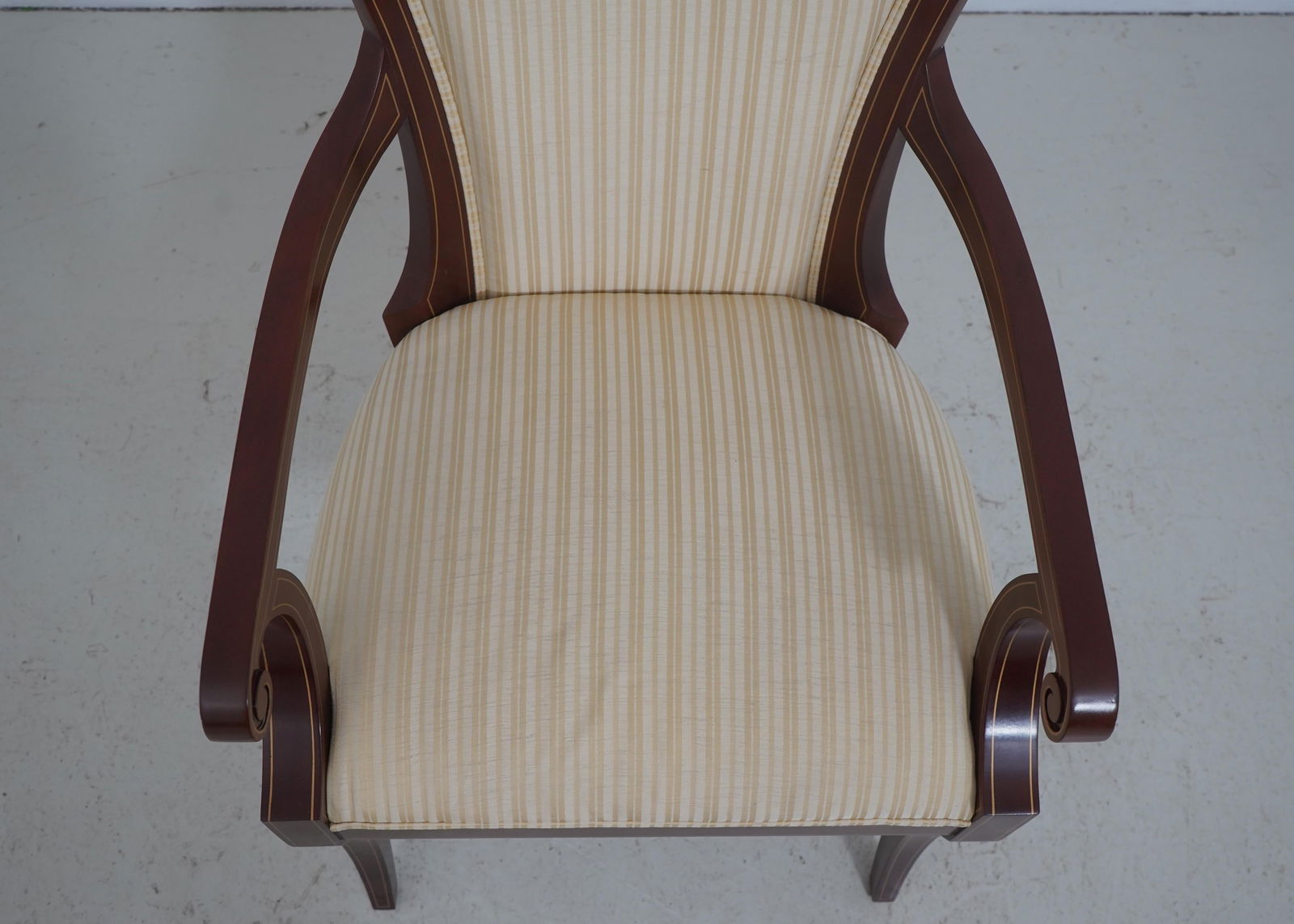 Set of 8 John Widdicomb Neoclassical Klismos Dining Room Chairs - 11